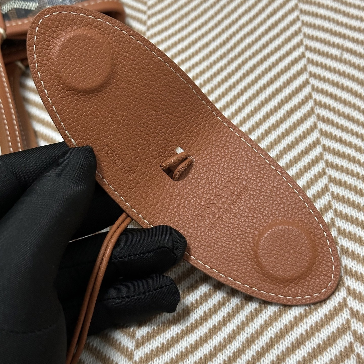 ����� ������������� ���������� Goy�rd Anjoi (����, ��� 12)