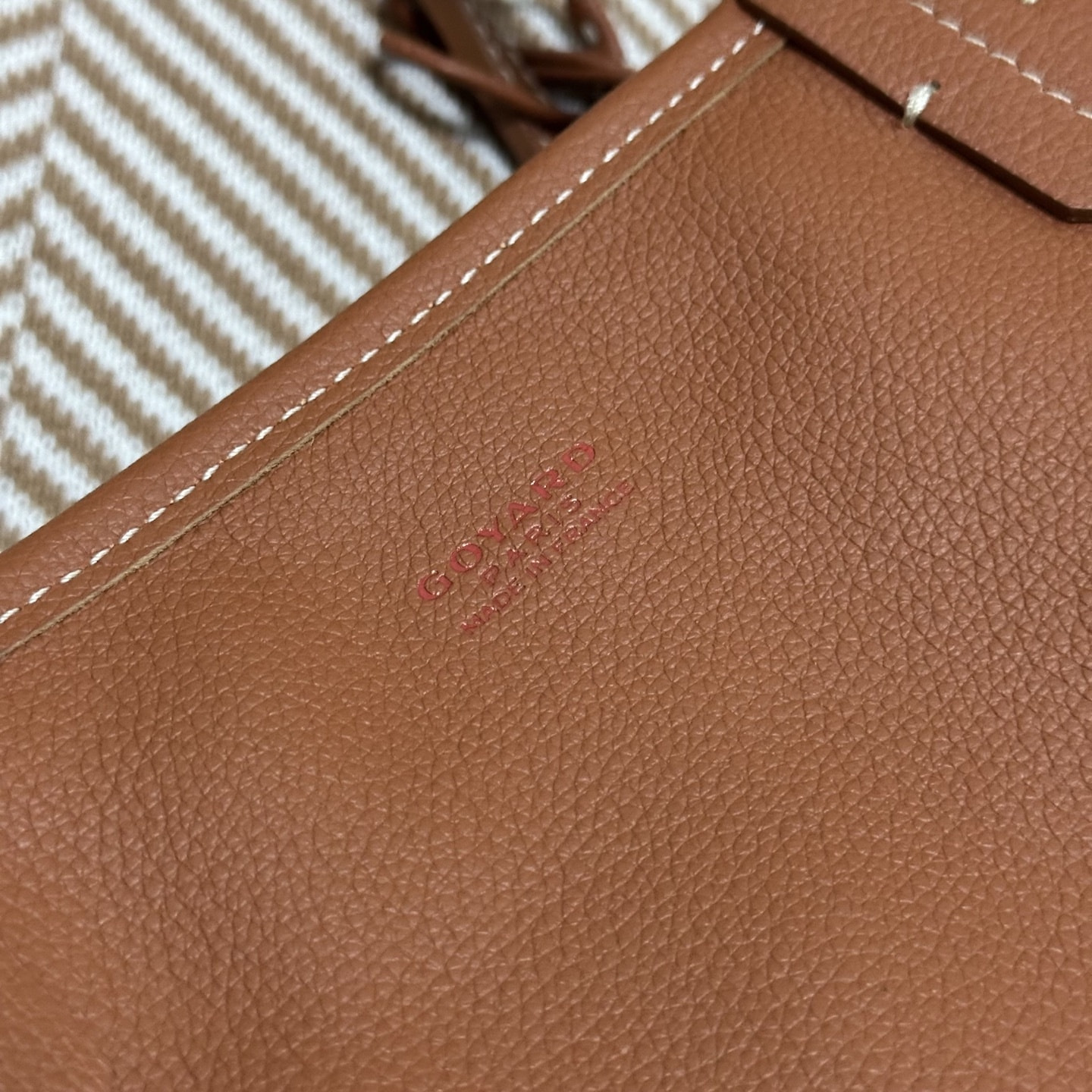 ����� ������������� ���������� Goy�rd Anjoi (����, ��� 13)