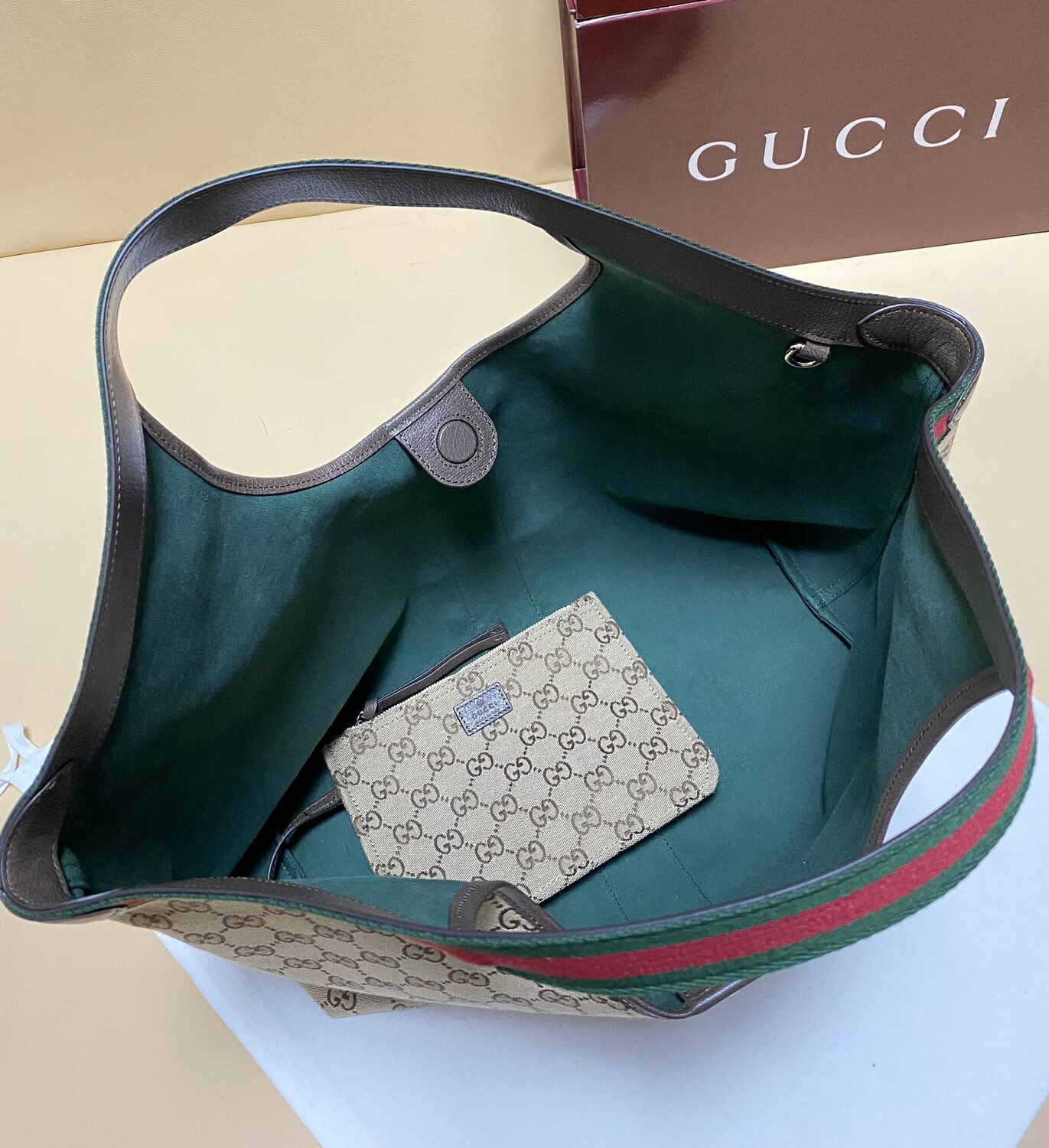 ����� GU��I Giglio (����, ��� 7)