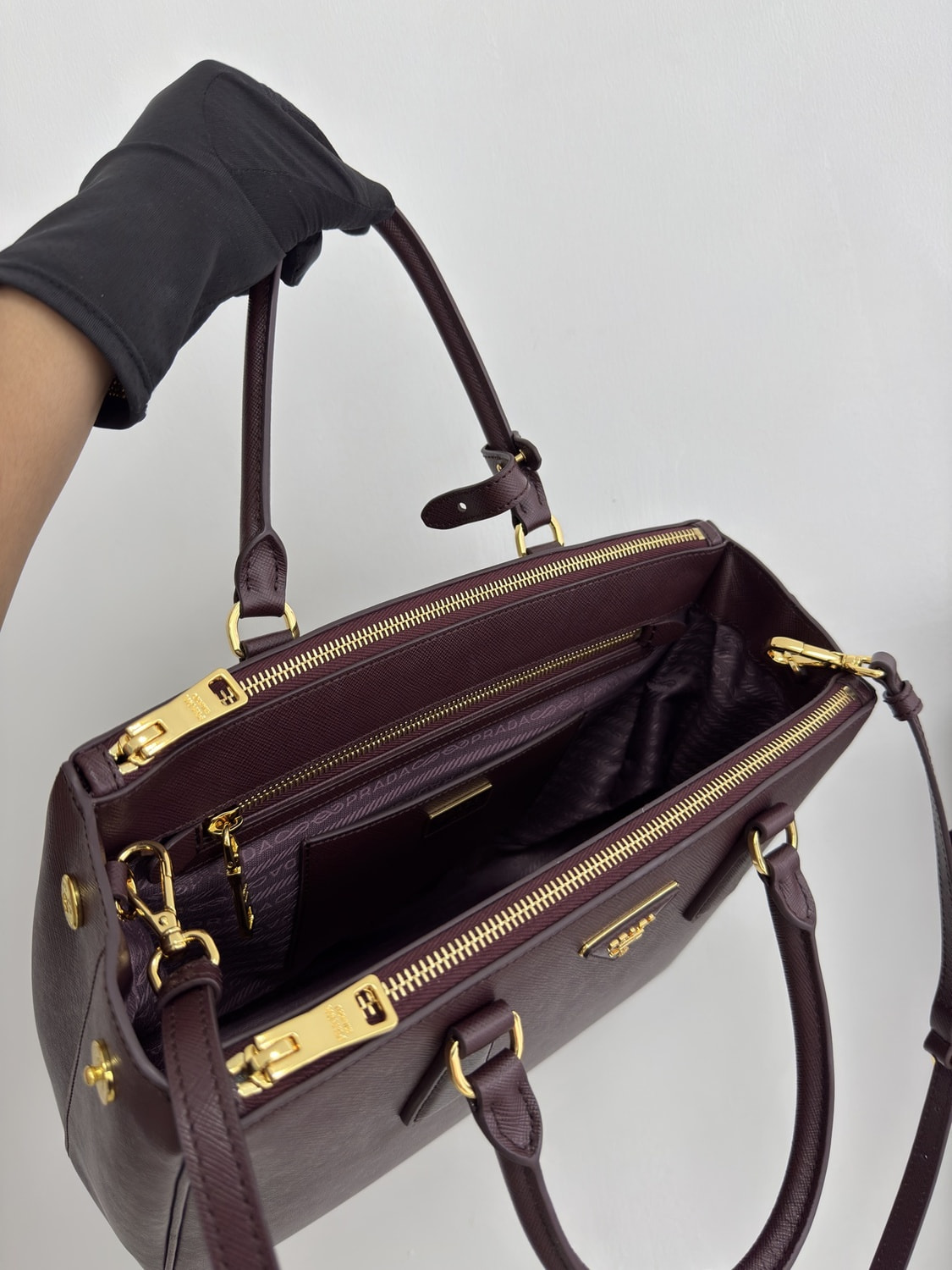 ����� ������� �� ����������� ���� �������� �R�D� Galleria leather bag (����, ��� 8)