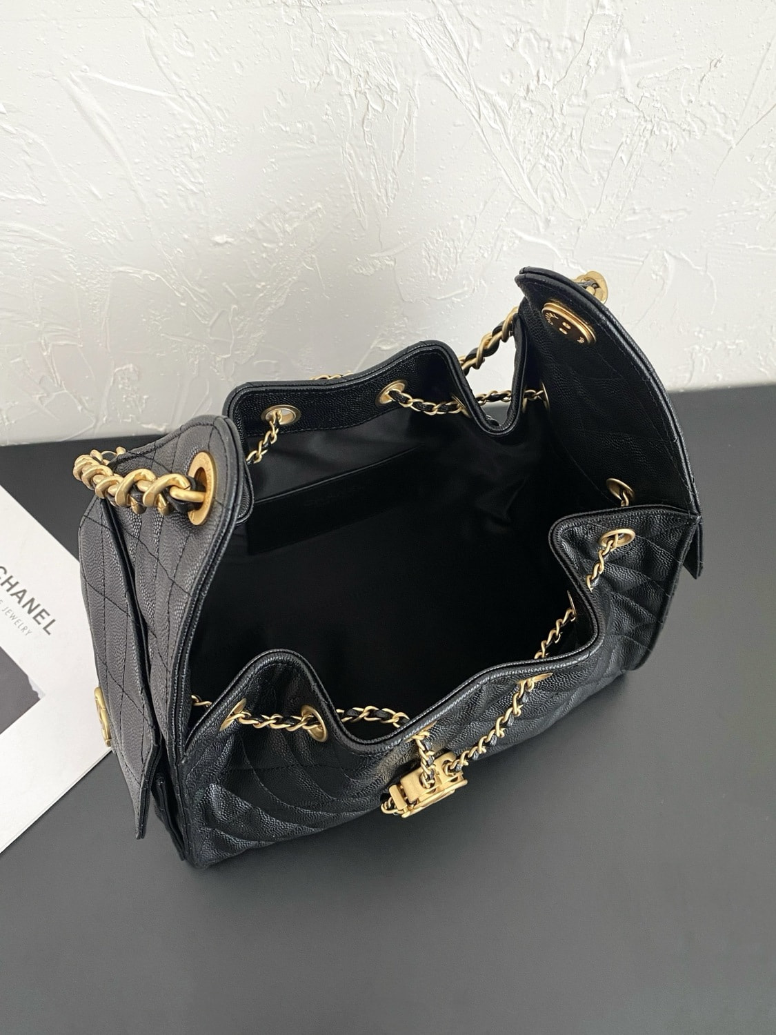 ����� ������� �� ����������� ���� ������ ���N�L 25 Hobo bag (����, ��� 8)