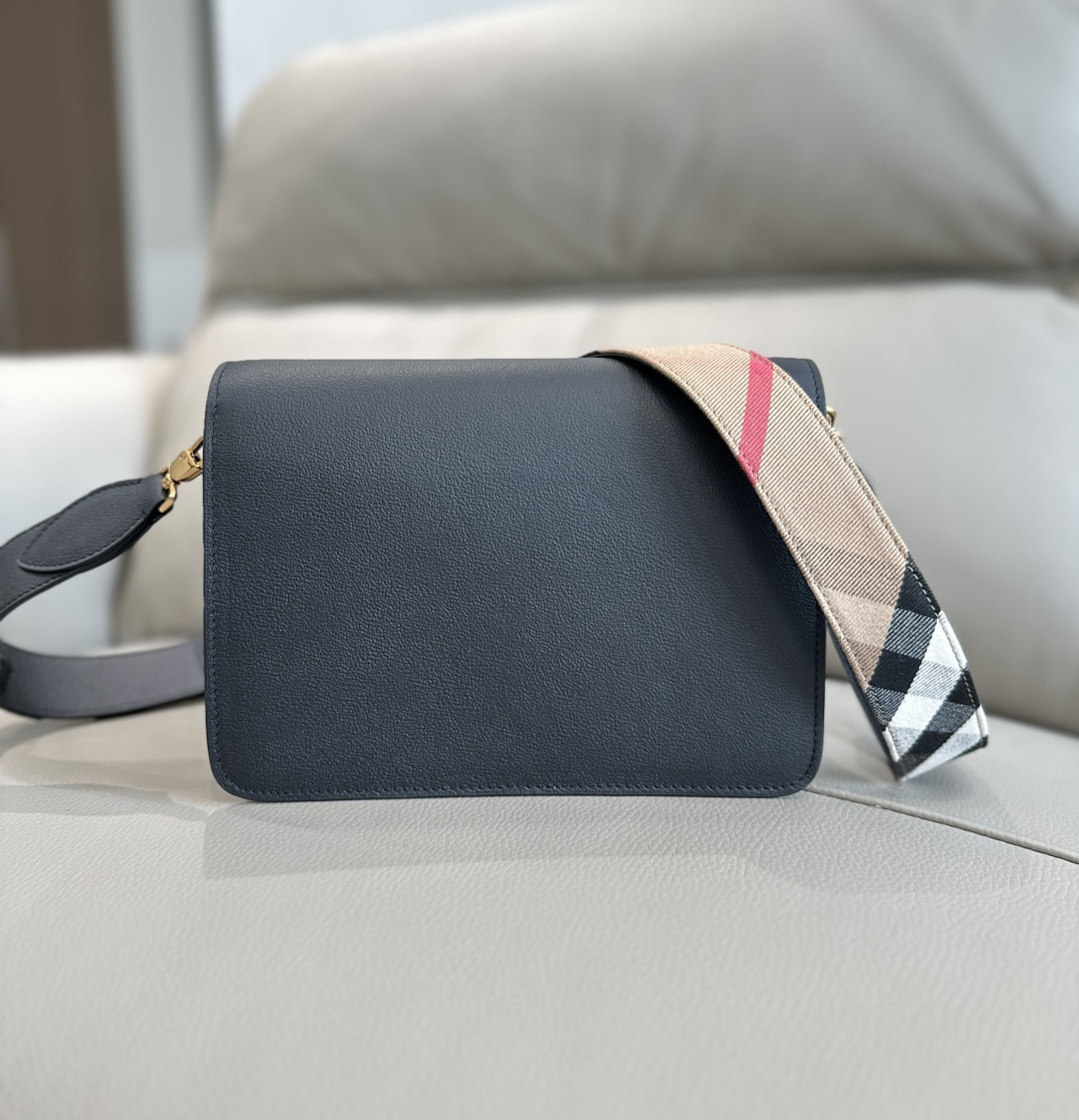 ����� �UR��RRY (����, ��� 1)