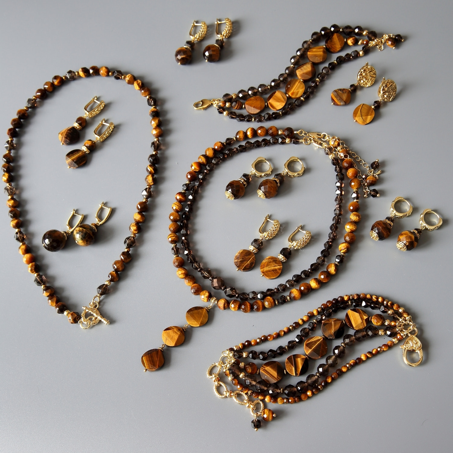 Серьги женские из тигрового глаза (вид 2) Серьги женские из тигрового глаза (фото, вид 2)