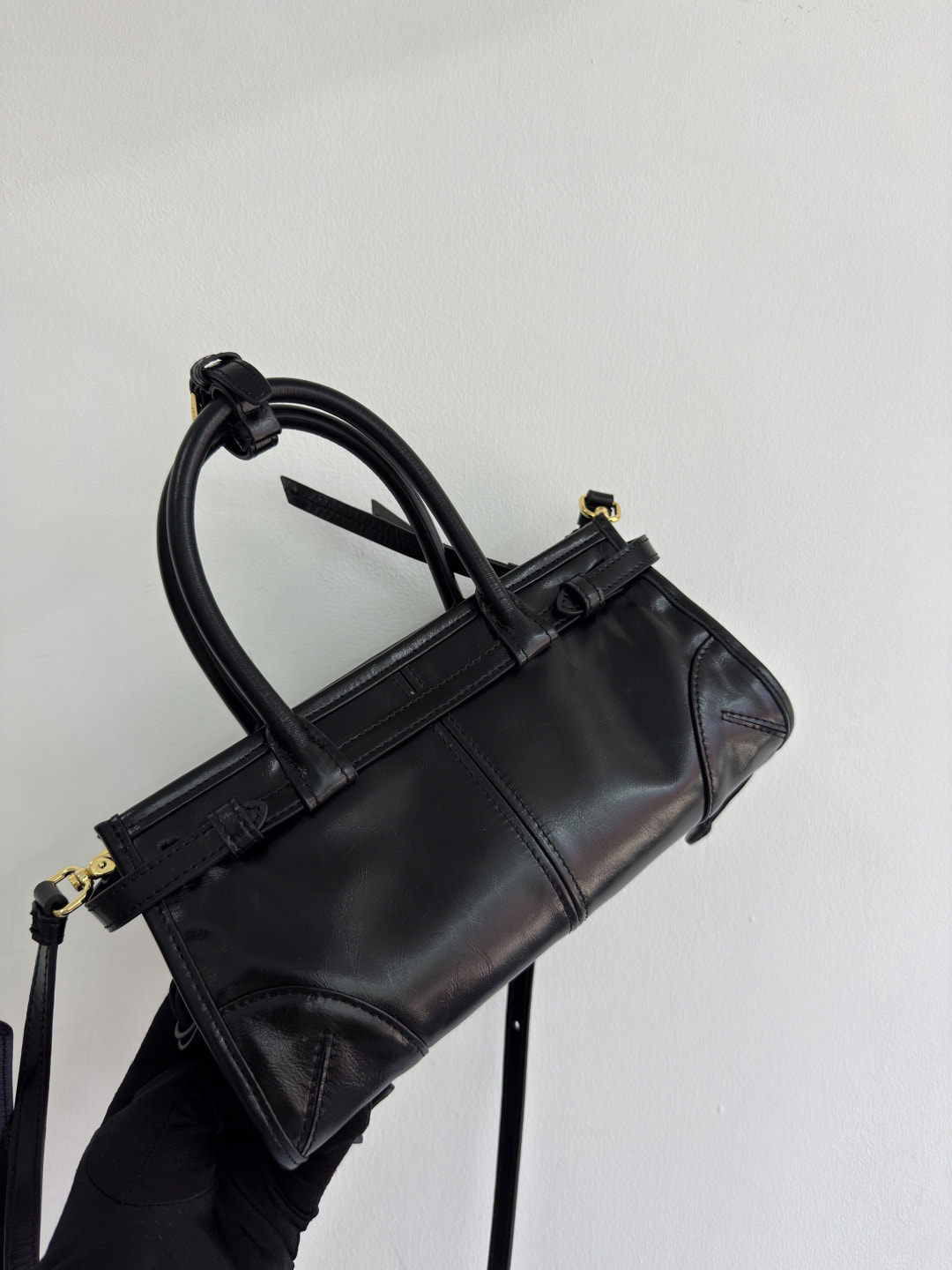 Сумка женская из натуральной кожи РRАDА Soft Lux bag (вид 2) Сумка женская из натуральной кожи РRАDА Soft Lux bag (фото, вид 2)