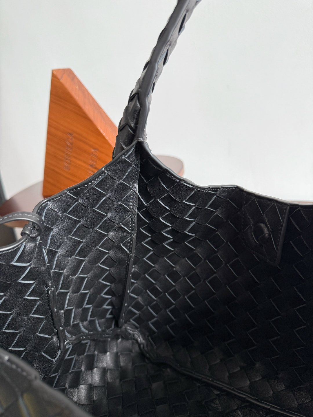 ����� ������� �����G� V�N��� Campana (����, ��� 4)