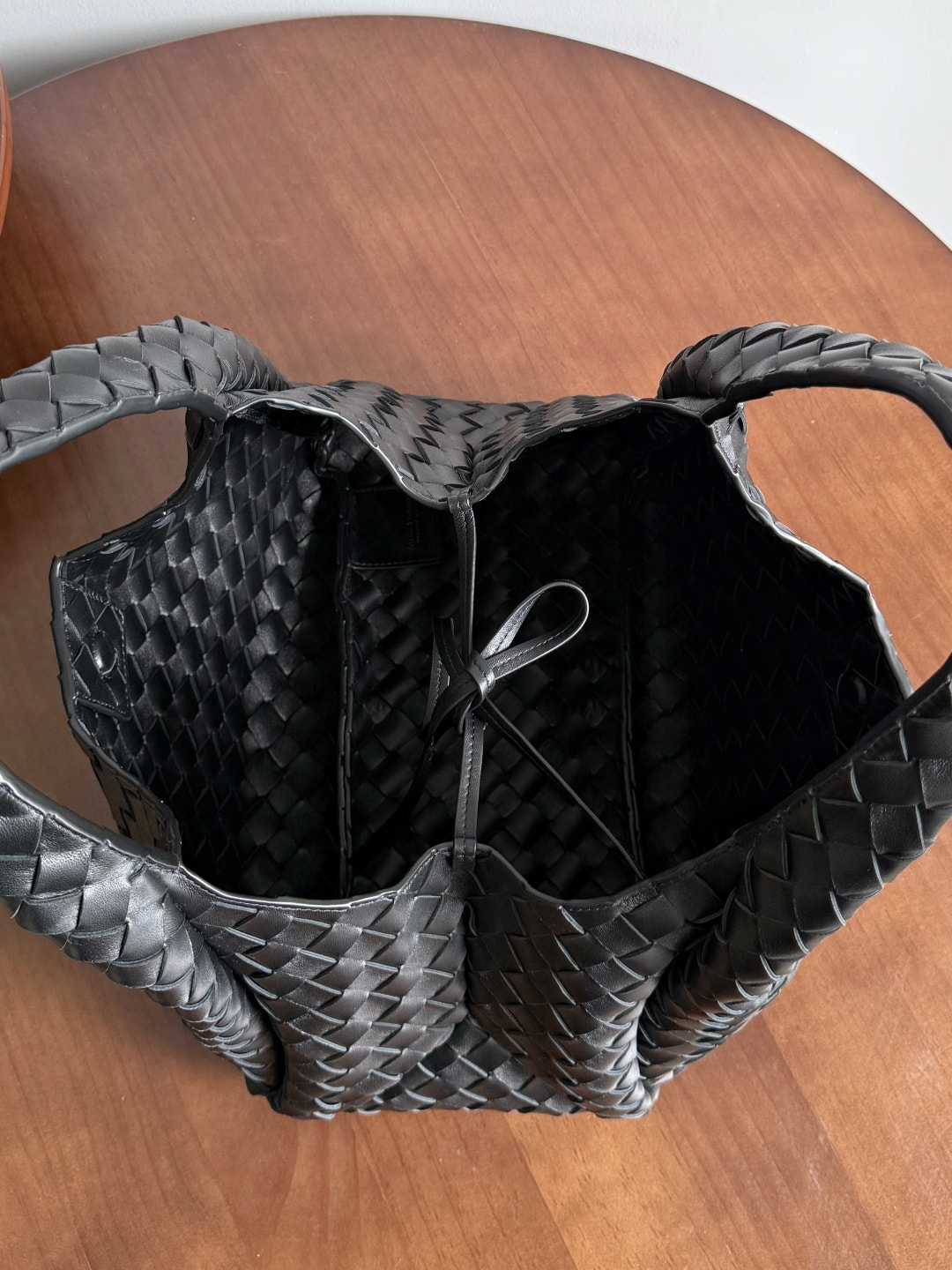 ����� ������� �����G� V�N��� Campana (����, ��� 15)