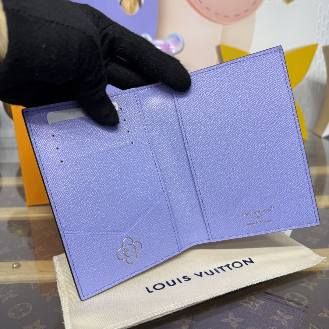 ������� ��� �������� L�UIS VUI���N M�n�gr�m Vivienne (����, ��� 7)