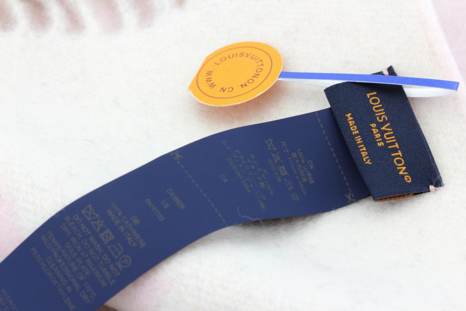 �������� -���� L�UIS VUI���N Reykjavik Gradient (����, ��� 5)