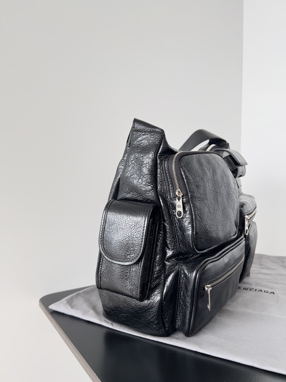 ������� ����� ������ ��L�N�I�G� SUPERBUSY (����, ��� 2)