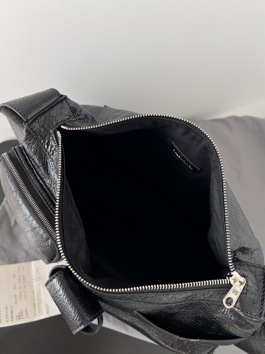 ������� ����� ������ ��L�N�I�G� SUPERBUSY (����, ��� 8)