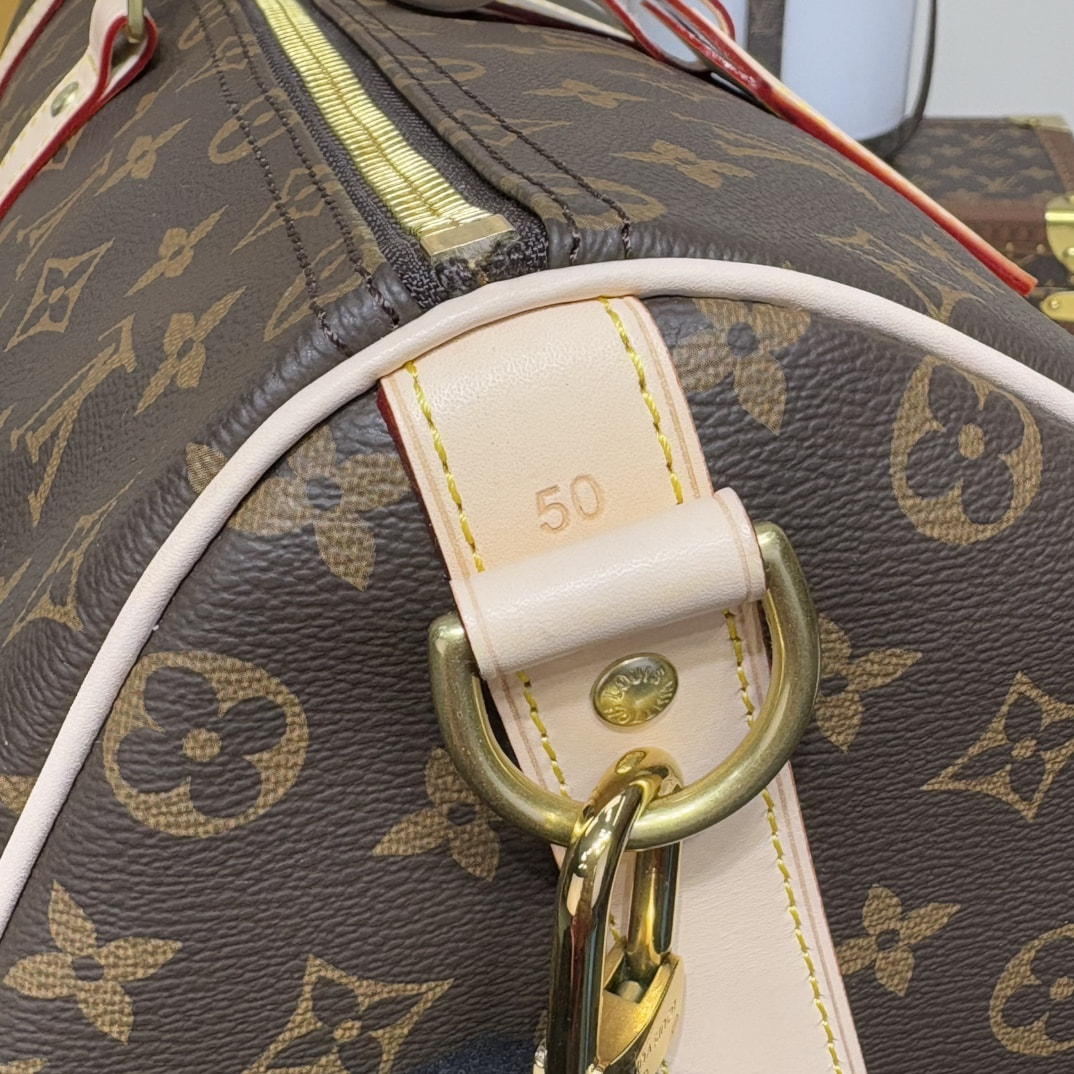 ����� L�UIS VUI���N K��P�LL M�n�gr�m C�NV�S (����, ��� 1)