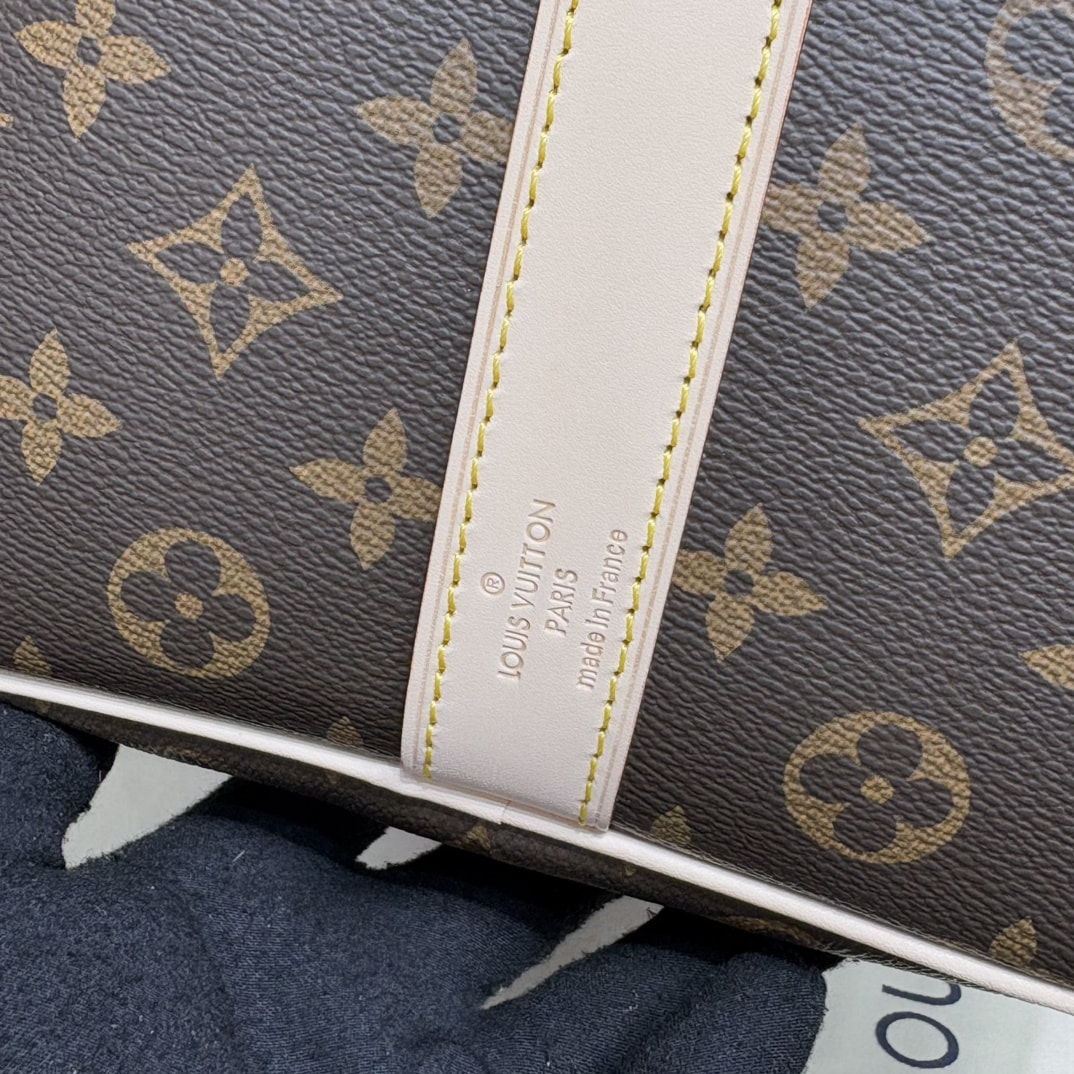 ����� L�UIS VUI���N K��P�LL M�n�gr�m C�NV�S (����, ��� 3)