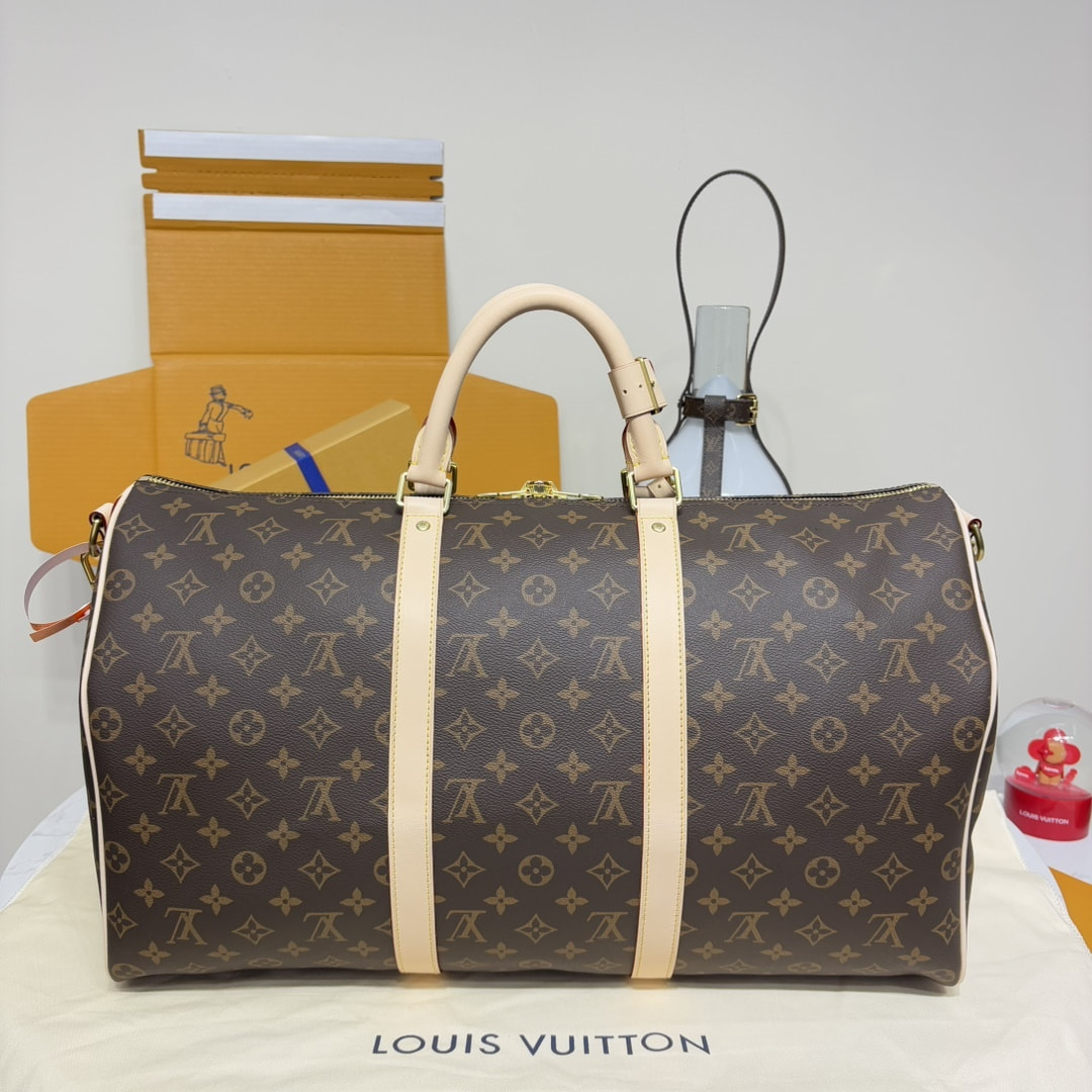 ����� L�UIS VUI���N K��P�LL M�n�gr�m C�NV�S (����, ��� 9)