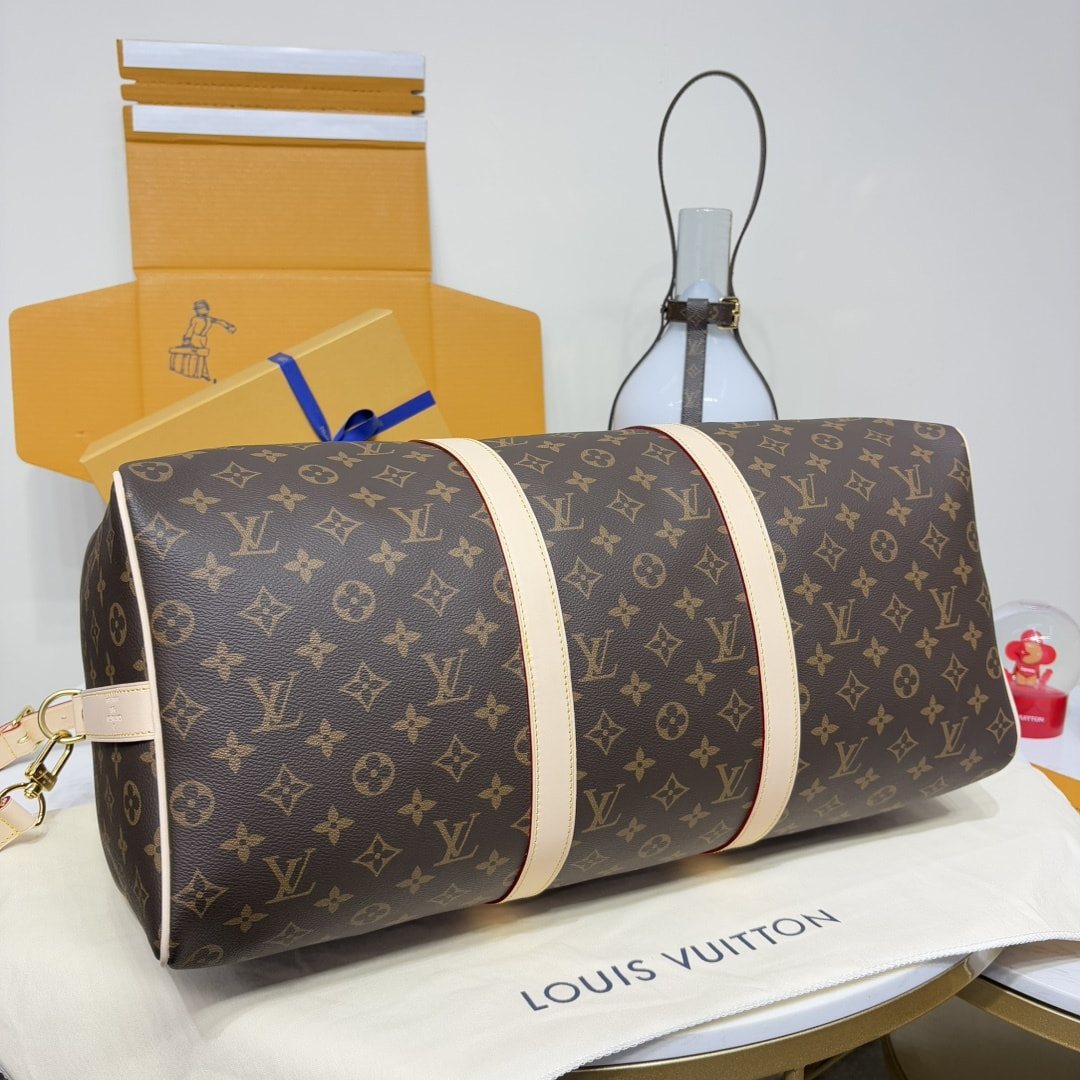 ����� L�UIS VUI���N K��P�LL M�n�gr�m C�NV�S (����, ��� 10)