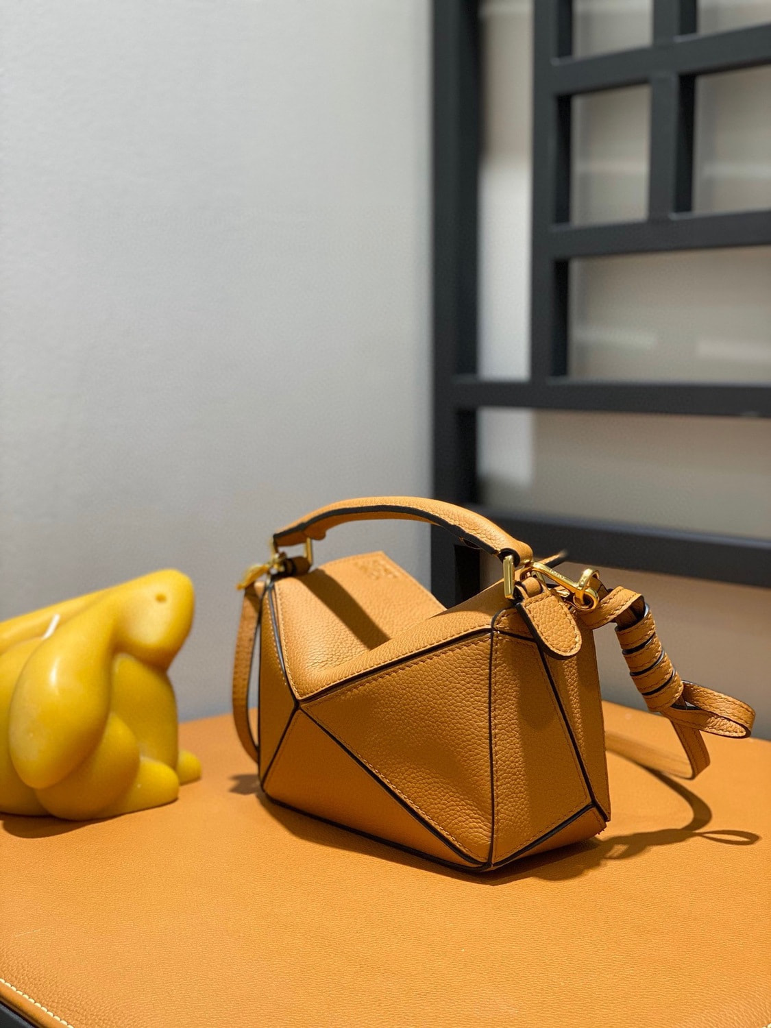 ����� ������� �� ����������� ���� Loewe Puzzle mini (����, ��� 3)