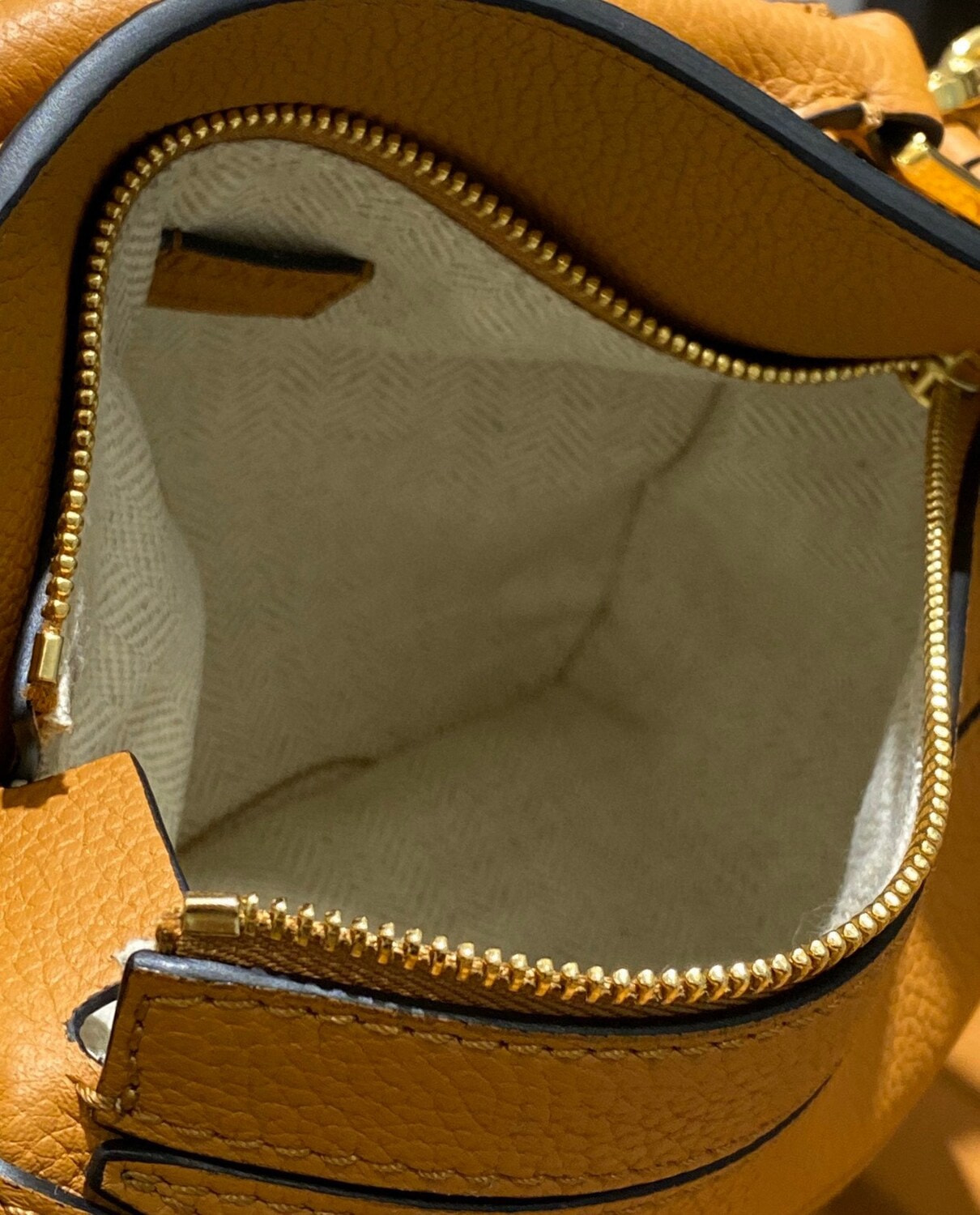 ����� ������� �� ����������� ���� Loewe Puzzle mini (����, ��� 4)