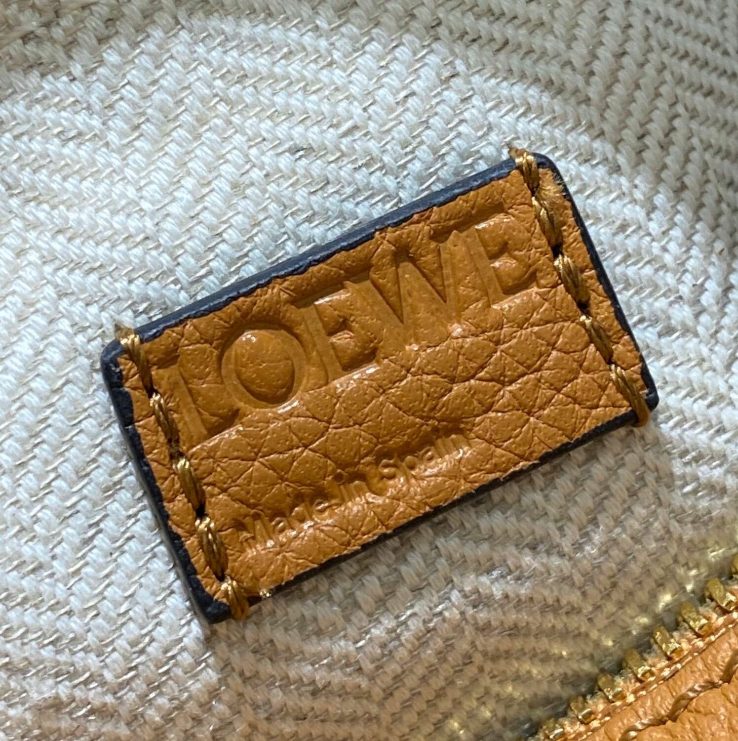 ����� ������� �� ����������� ���� Loewe Puzzle mini (����, ��� 5)