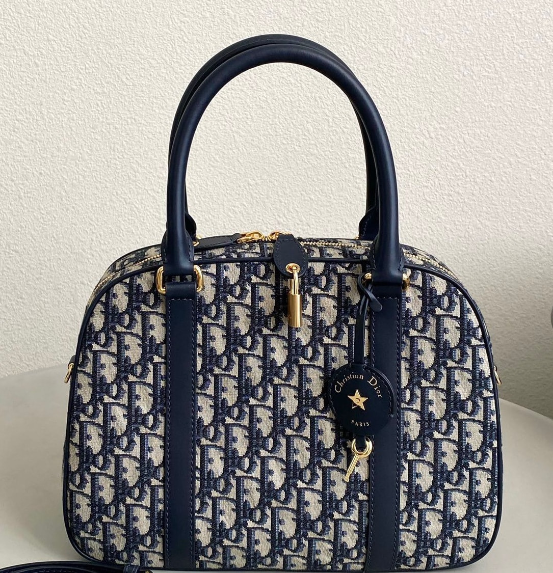 ����� ������� ��RIS�I�N DI�R D-Vibe (����, ��� 10)