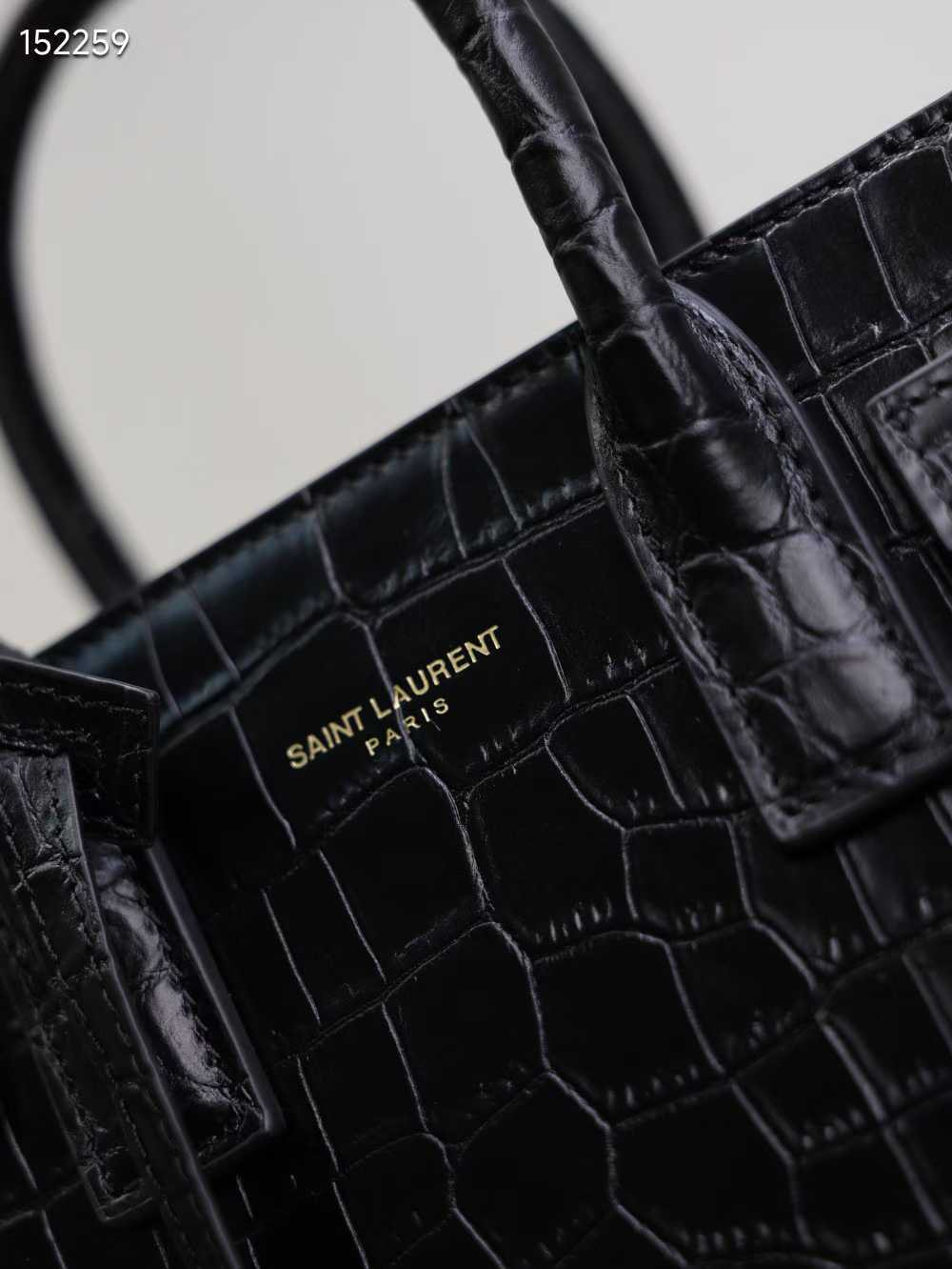 Сумка женская черная SАINТ LАURЕNТ SAC De Jour (вид 5) Сумка женская черная SАINТ LАURЕNТ SAC De Jour (фото, вид 5)