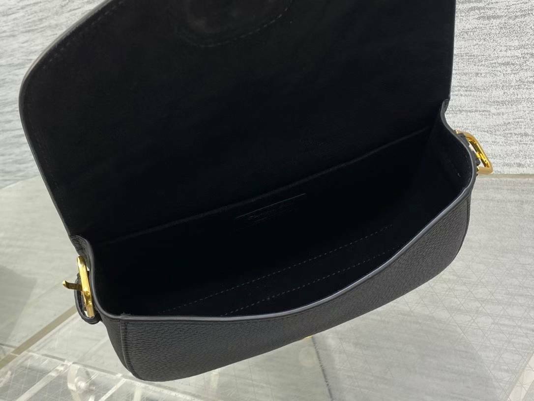 ����� ������� ��RIS�I�N DI�R Bobby (����, ��� 8)