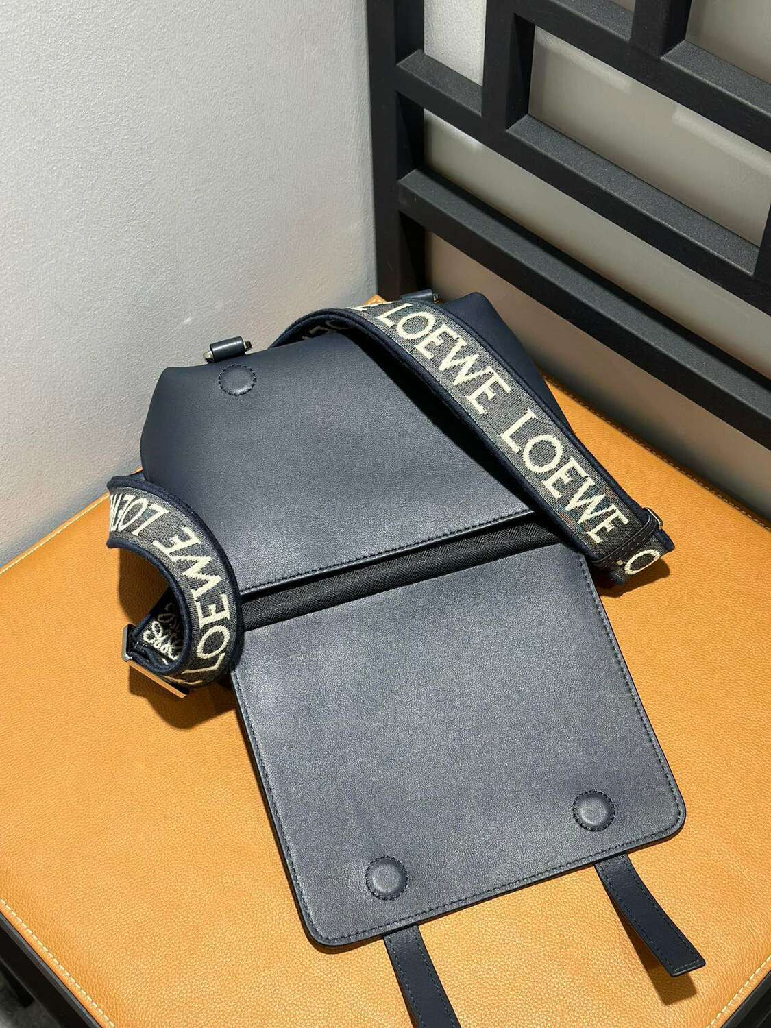 ����� ������� Loewe (����, ��� 5)