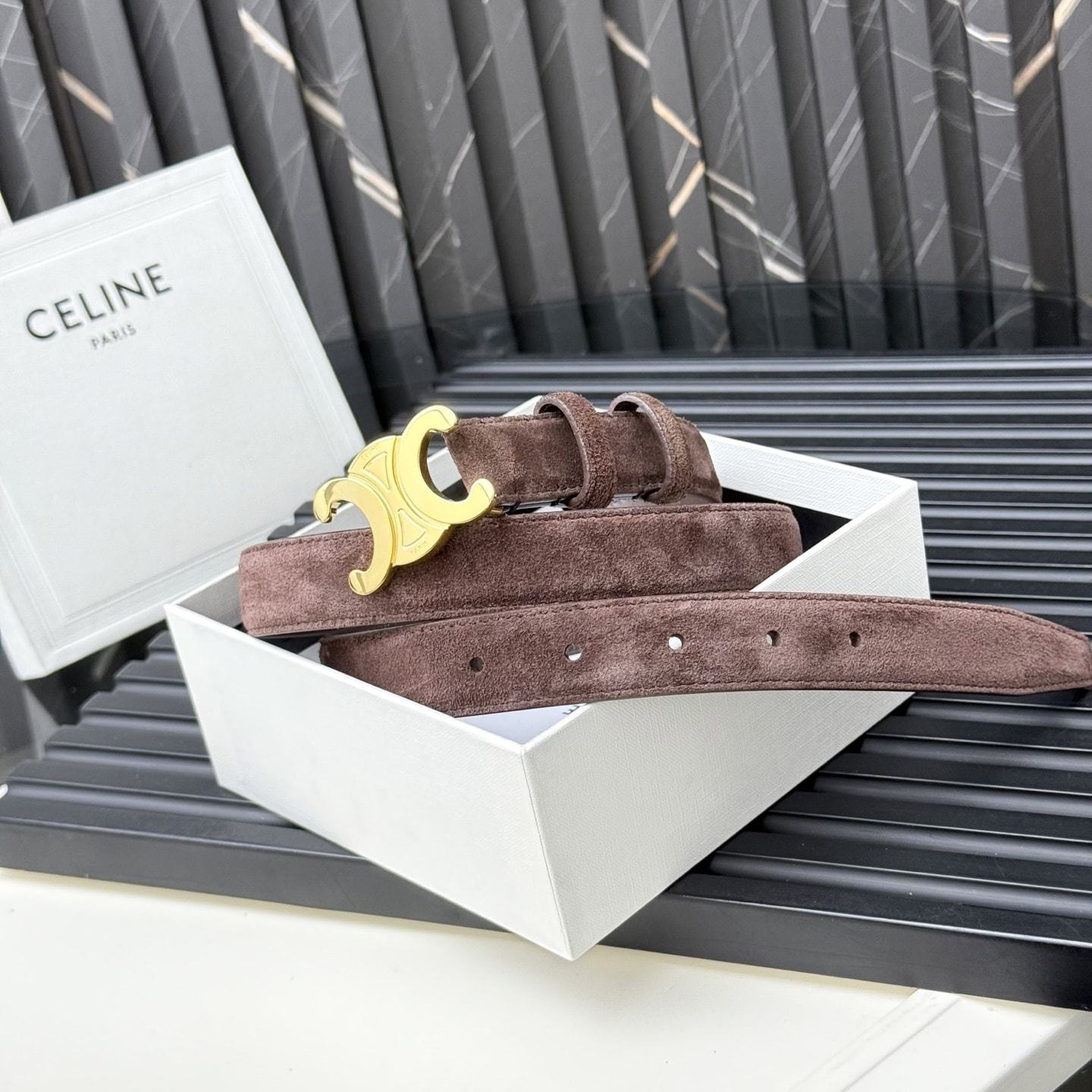 Ремень кожаный замшевый коричневый СЕLINЕ triomphe (вид 10) Ремень кожаный замшевый коричневый СЕLINЕ triomphe (фото, вид 10)