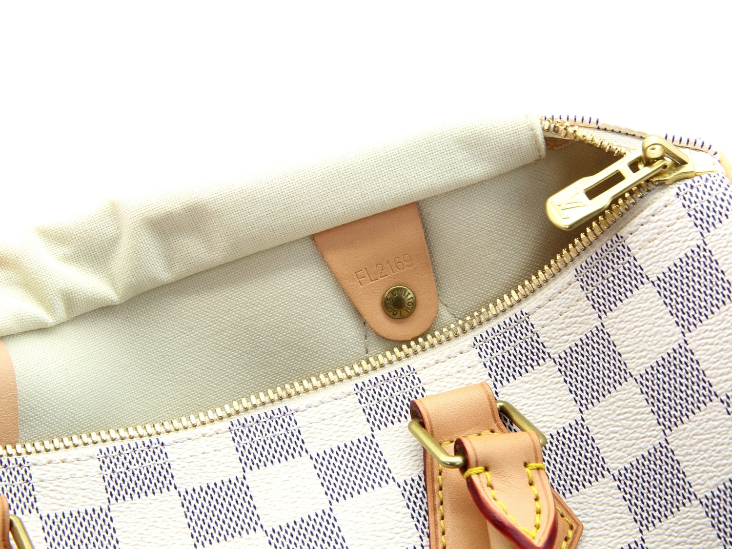 ����� ������� L�UIS VUI���N �ZUR C�NV�S SP��DY B�ND�ULI�R� 30 (����, ��� 2)