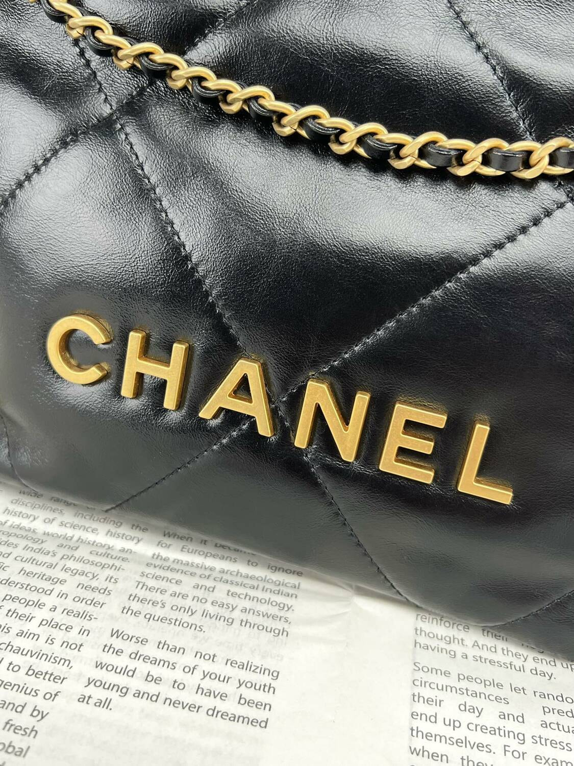 Сумка женская из натуральной кожи СНАNЕL 22 minibag (вид 5) Сумка женская из натуральной кожи СНАNЕL 22 minibag (фото, вид 5)