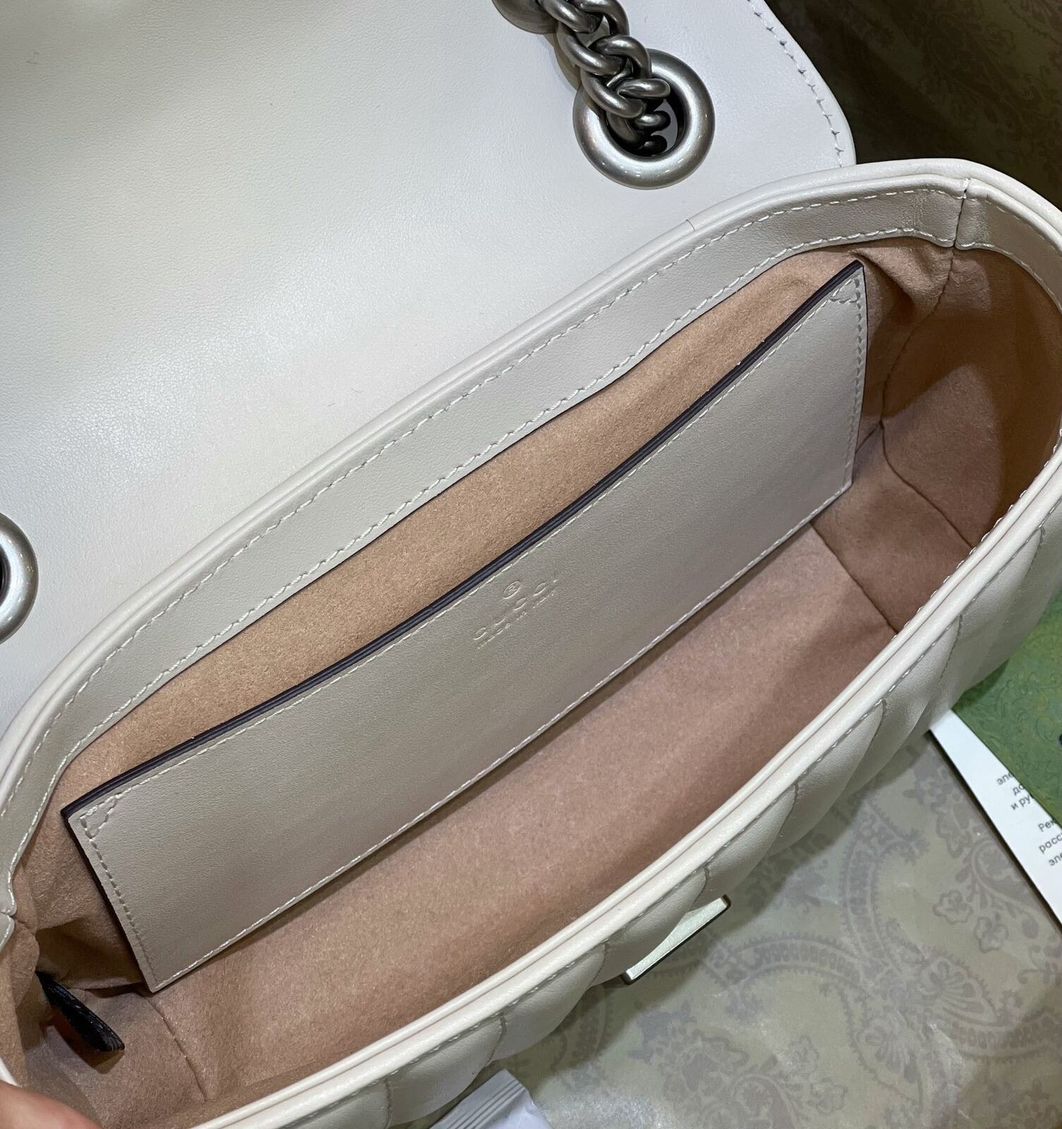 ����� ������� �� ����������� ���� GU��I Marmont (����, ��� 6)