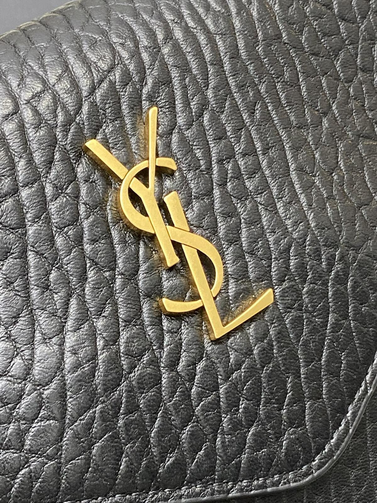 ����� ������� S�IN� L�UR�N� LE Cassandre (����, ��� 4)