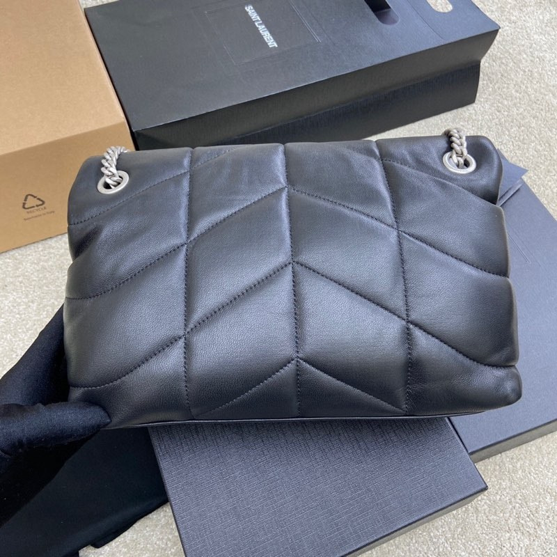 ����� ������� S�IN� L�UR�N� LOULOU Puffer (����, ��� 9)