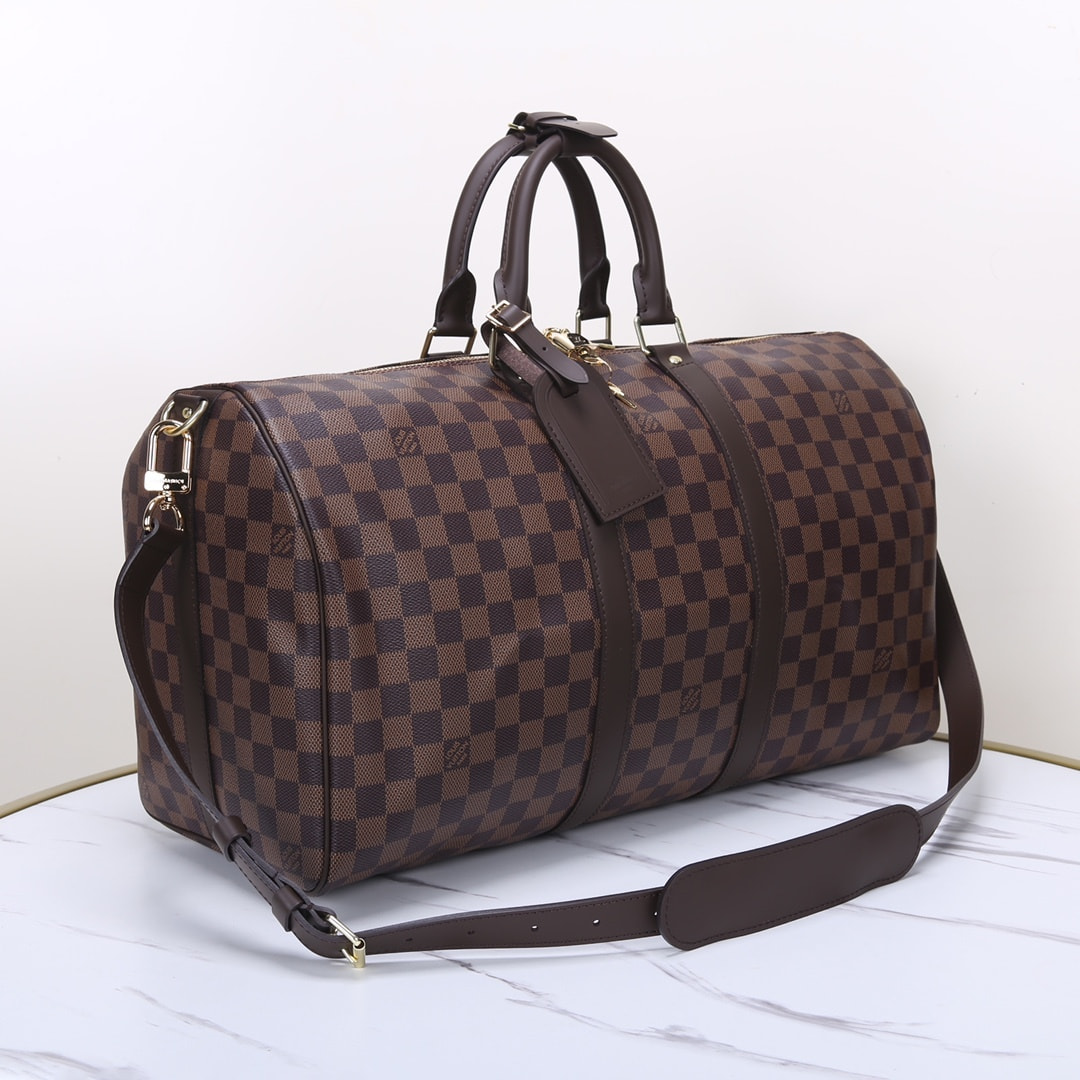 ����� L�UIS VUI���N K��P�LL 45 (����, ��� 1)