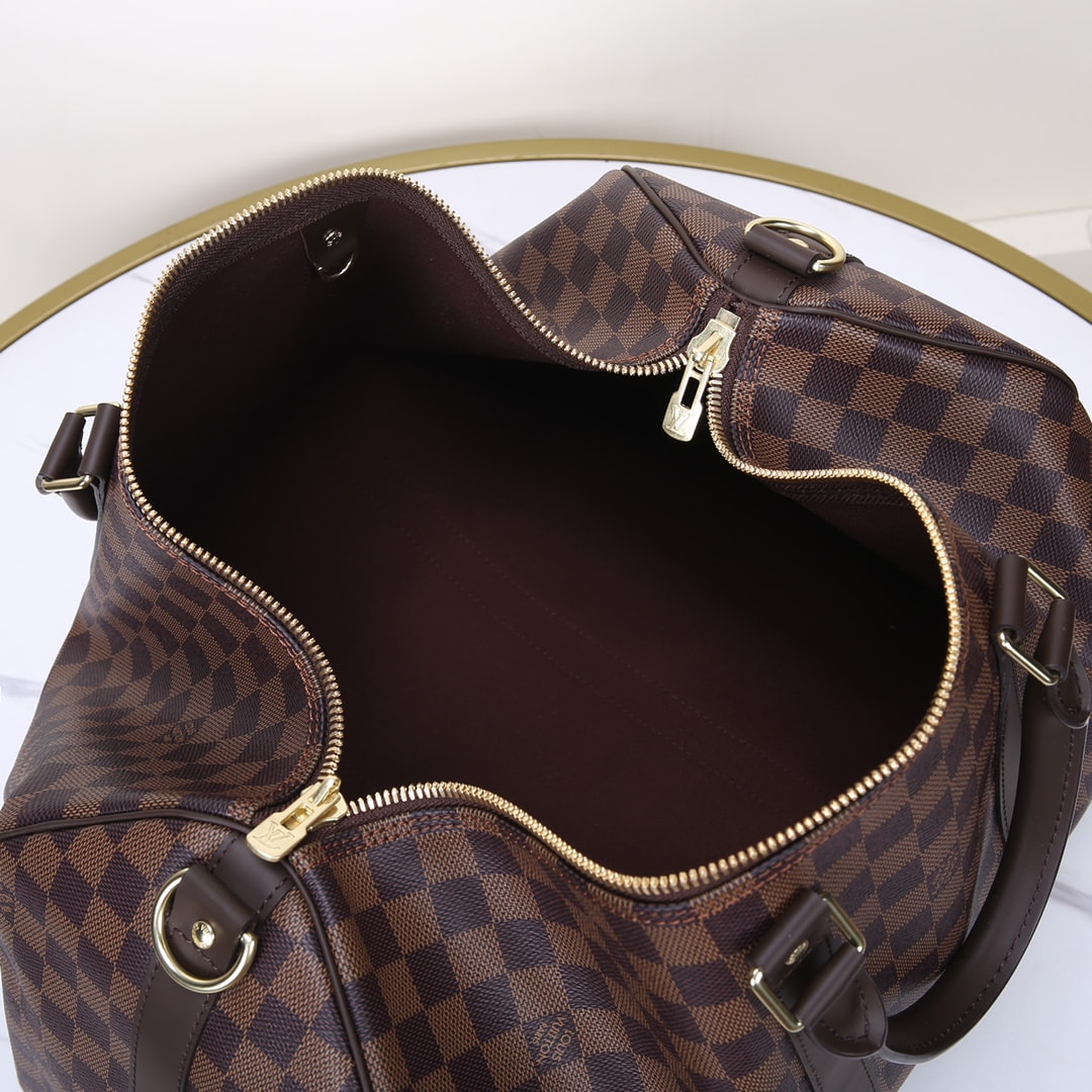 ����� L�UIS VUI���N K��P�LL 45 (����, ��� 3)