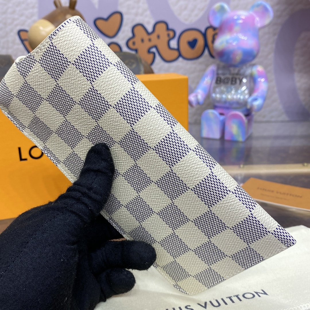 ����� ��� ����� L�UIS VUI���N Azur (����, ��� 2)