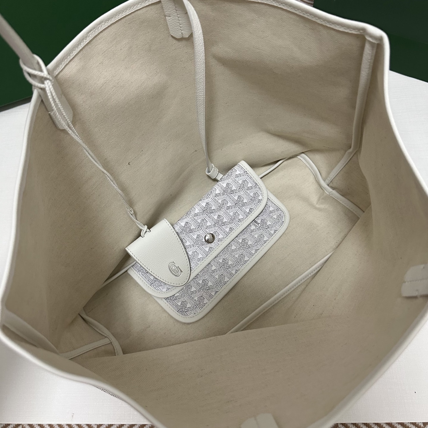 ����� Goy�rd Tote GM (����, ��� 6)