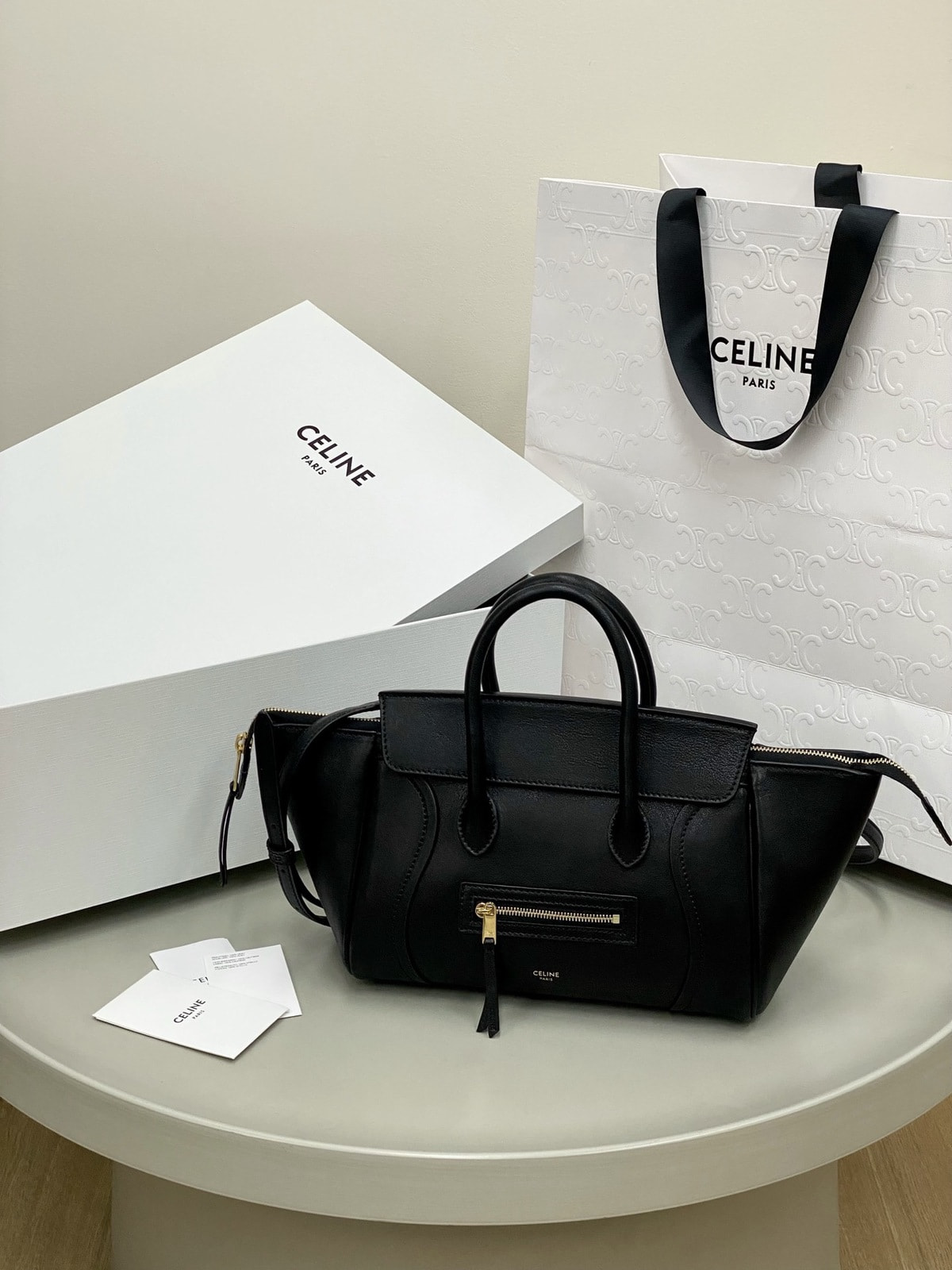 Сумка женская из натуральной кожи СЕLINЕ Luggage (вид 8) Сумка женская из натуральной кожи СЕLINЕ Luggage (фото, вид 8)