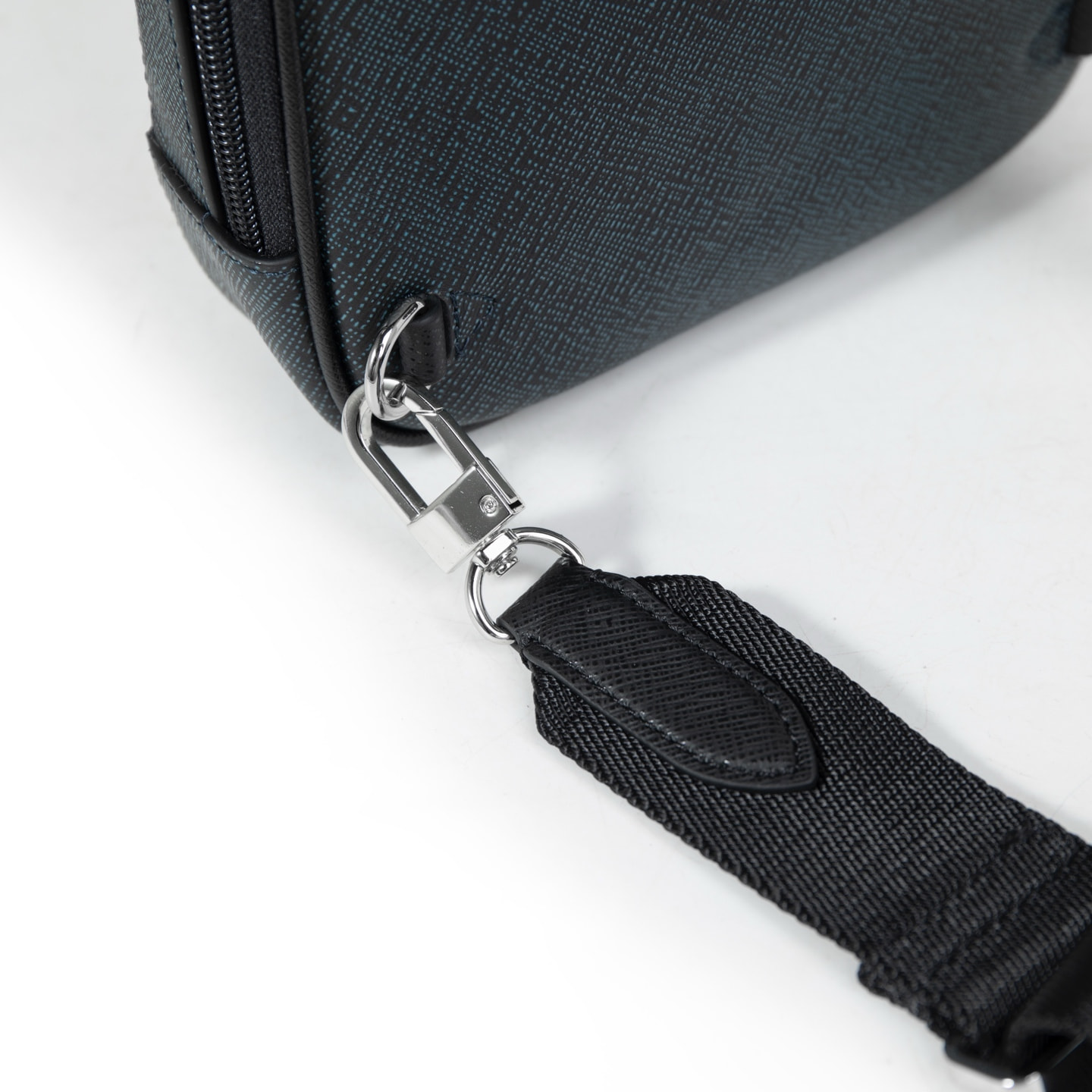 ����� ������� ��N��L�N� Sling (����, ��� 3)
