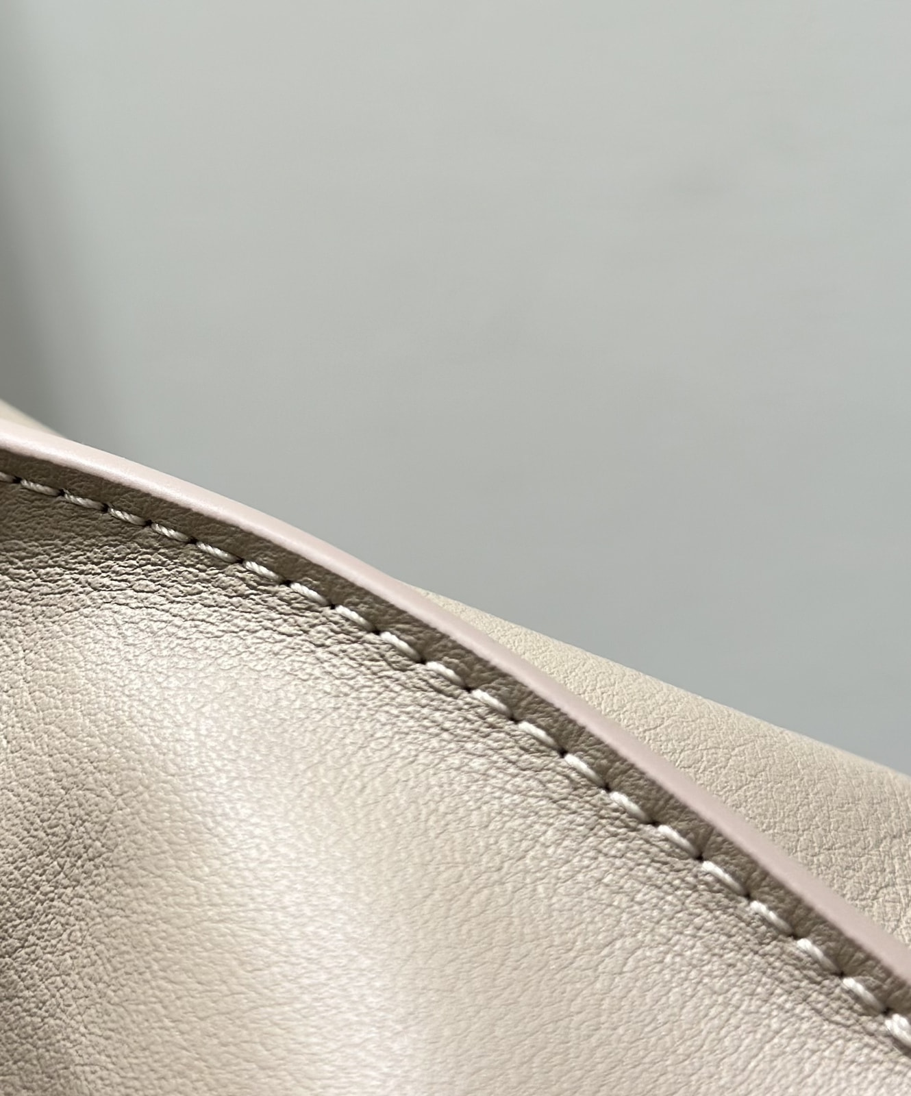 Сумка женская из натуральной кожи Loewe Flamenco (вид 7) Сумка женская из натуральной кожи Loewe Flamenco (фото, вид 7)