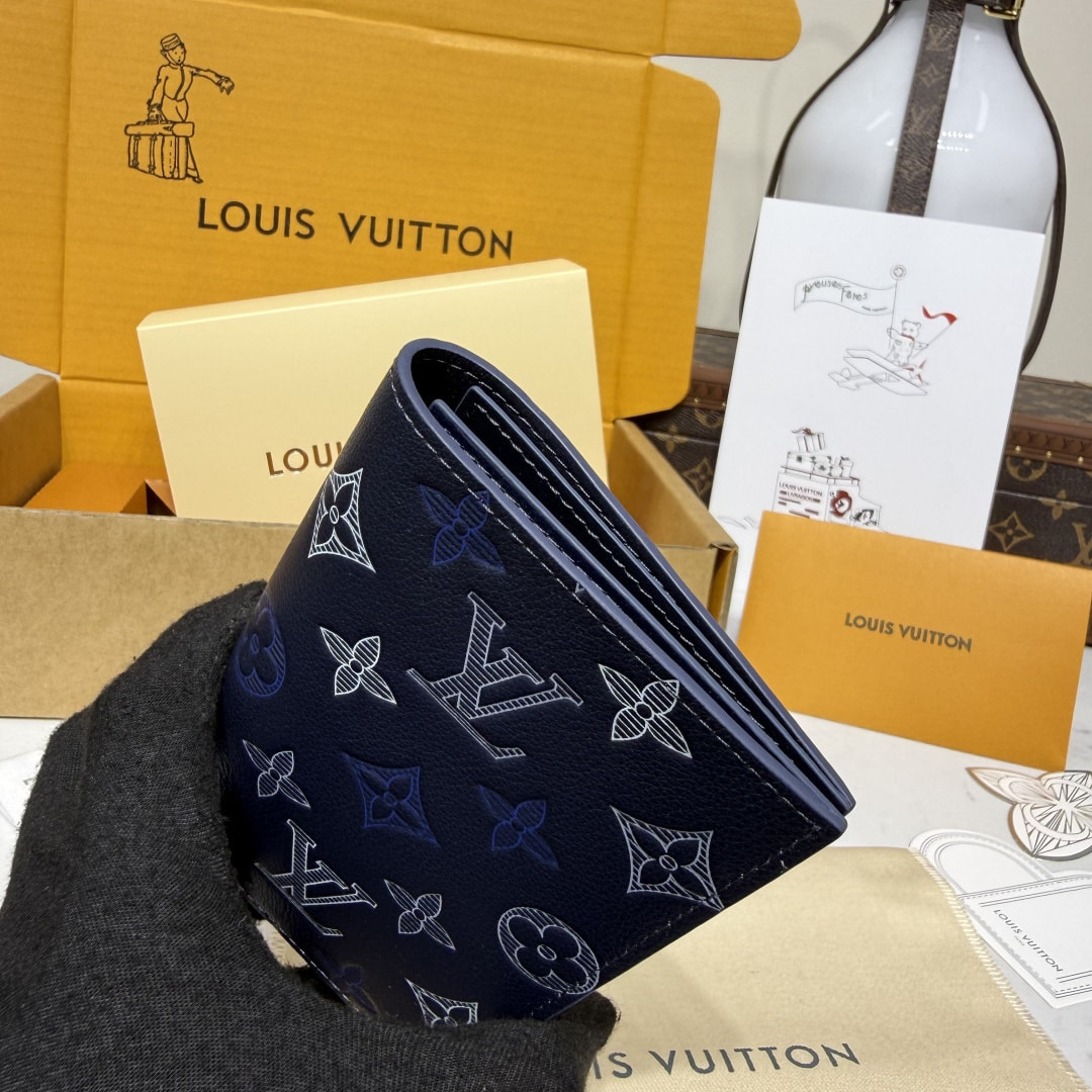 ������� ��� �������� L�UIS VUI���N Monogram Shadow 2026 (����, ��� 6)
