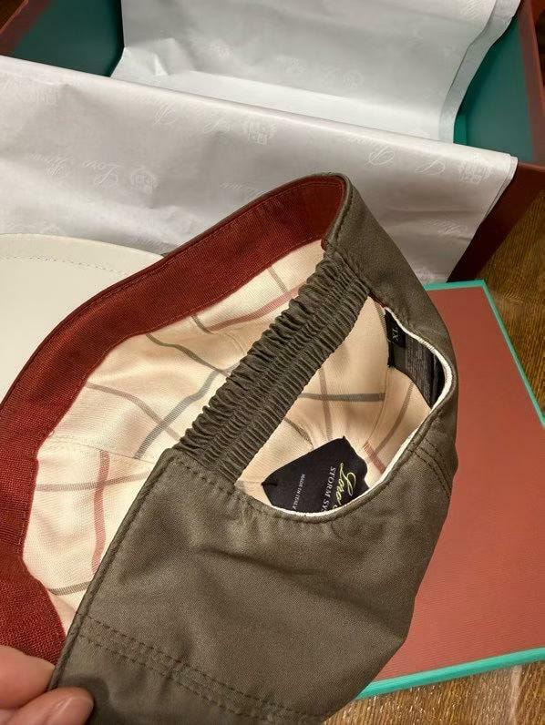 ����� Loro Piana (����, ��� 6)