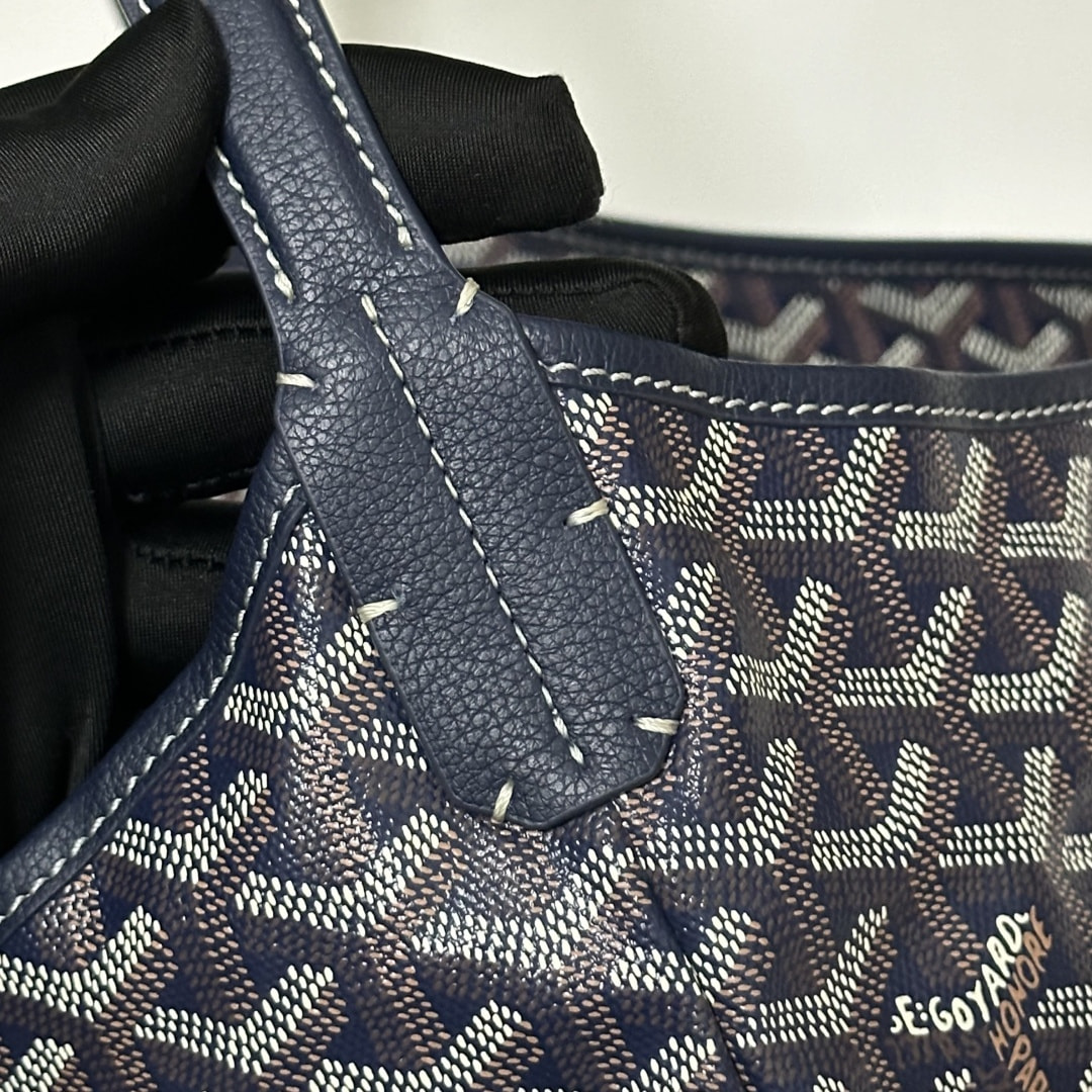 ����� Goy�rd Boheme Hobo (����, ��� 5)