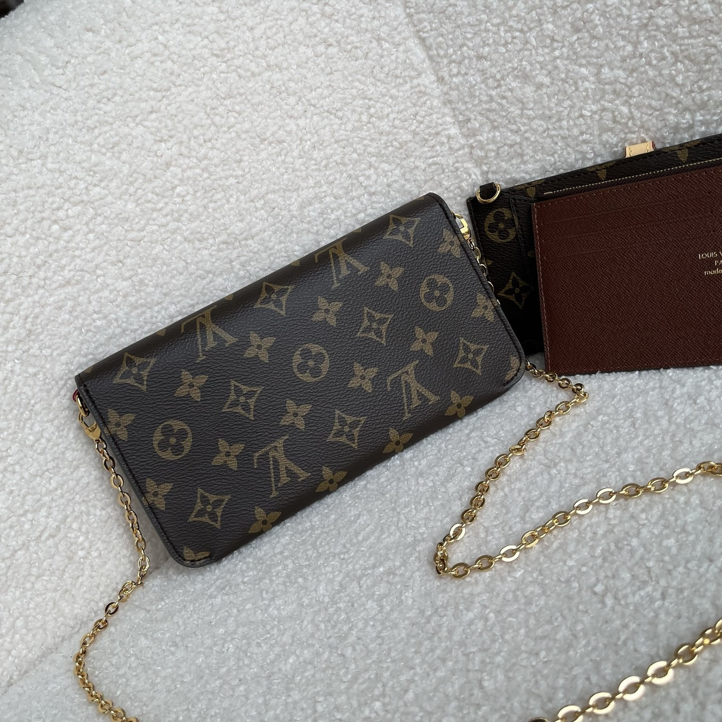 Сумка LОUIS VUIТТОN Wallet on chain Trotter (вид 2) Сумка LОUIS VUIТТОN Wallet on chain Trotter (фото, вид 2)