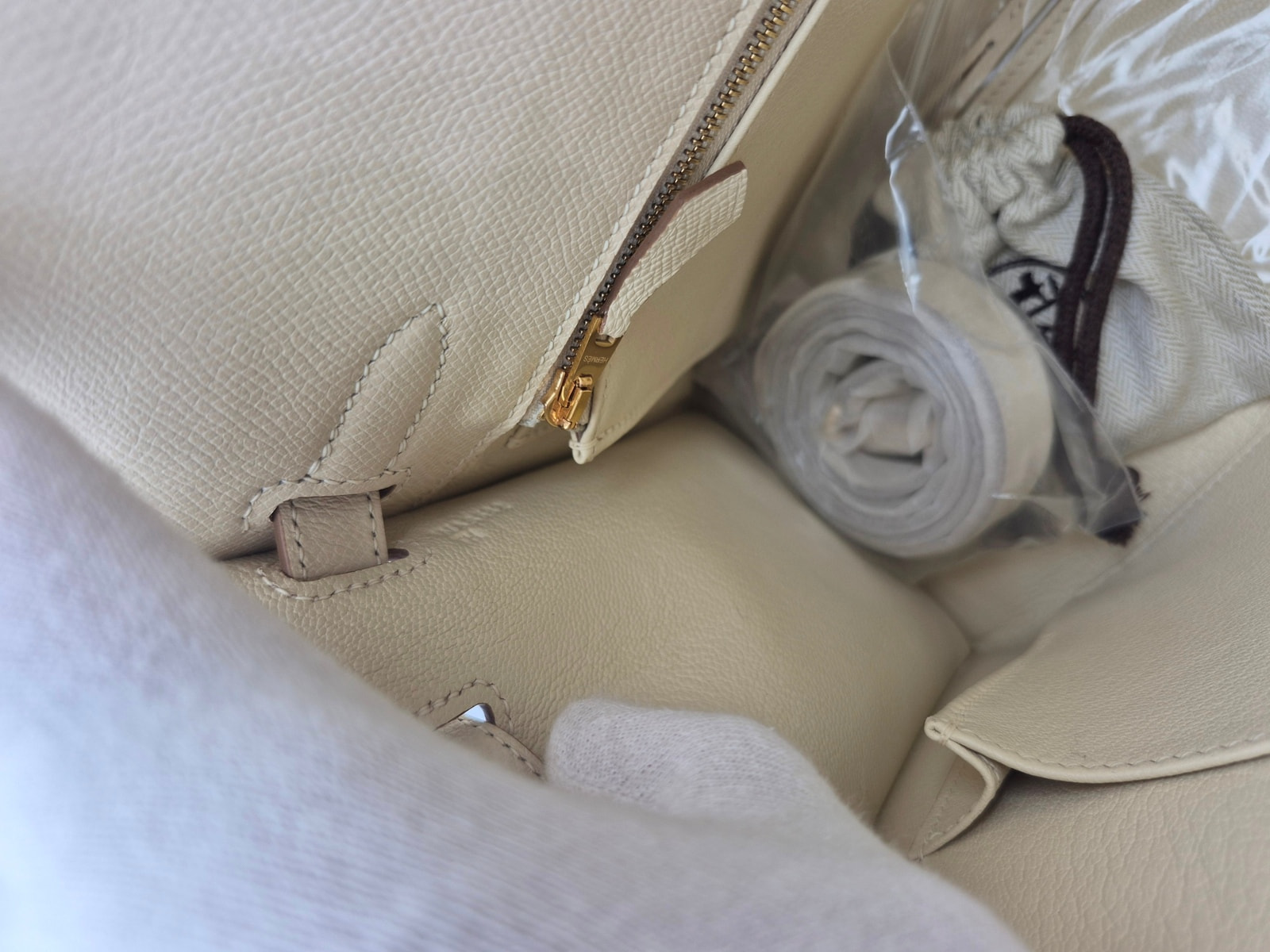 ����� ������� �� ����������� ���� �������� ��rm�s Kelly 28 (����, ��� 5)