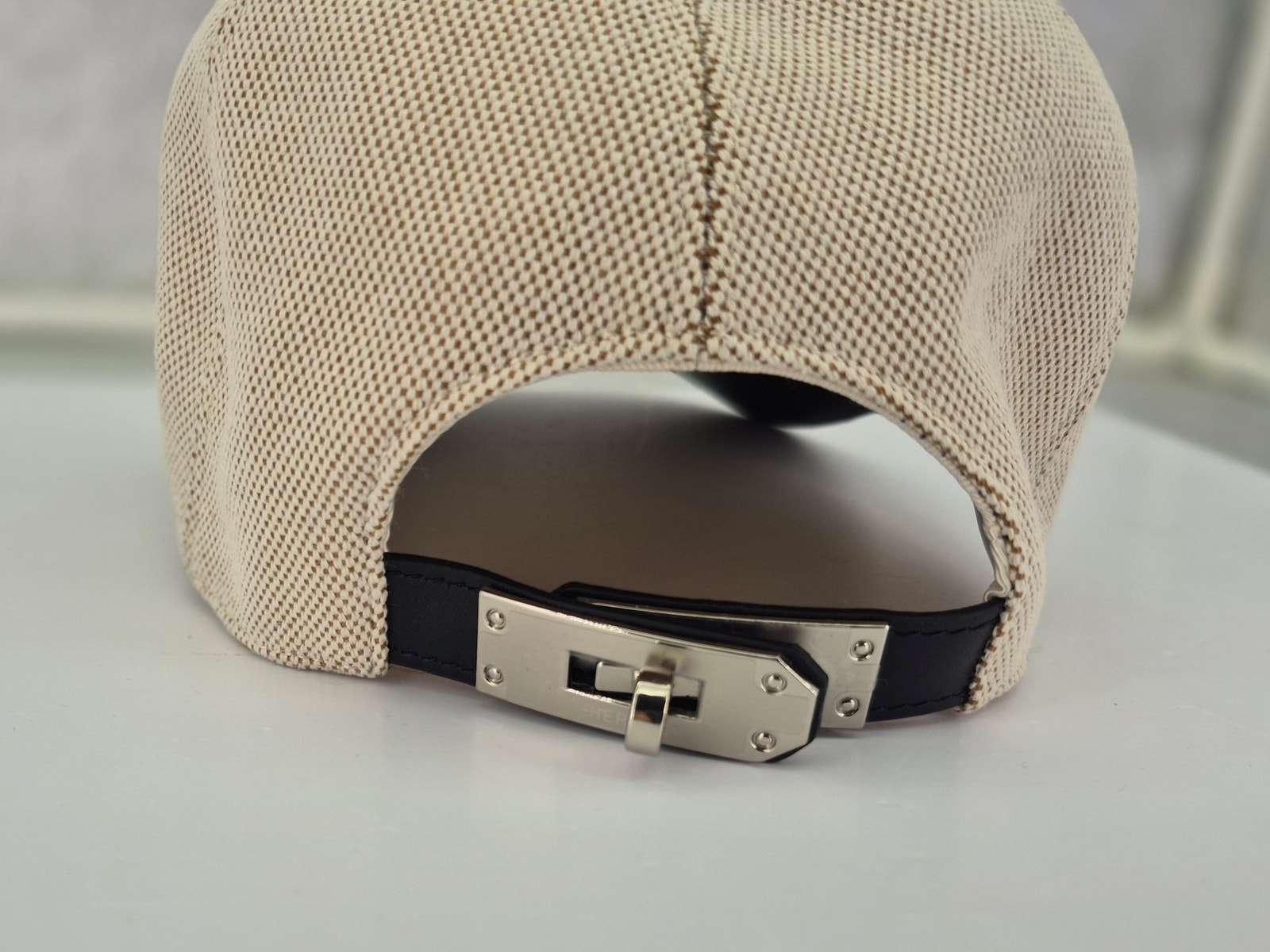 ����� Hermes (����, ��� 4)