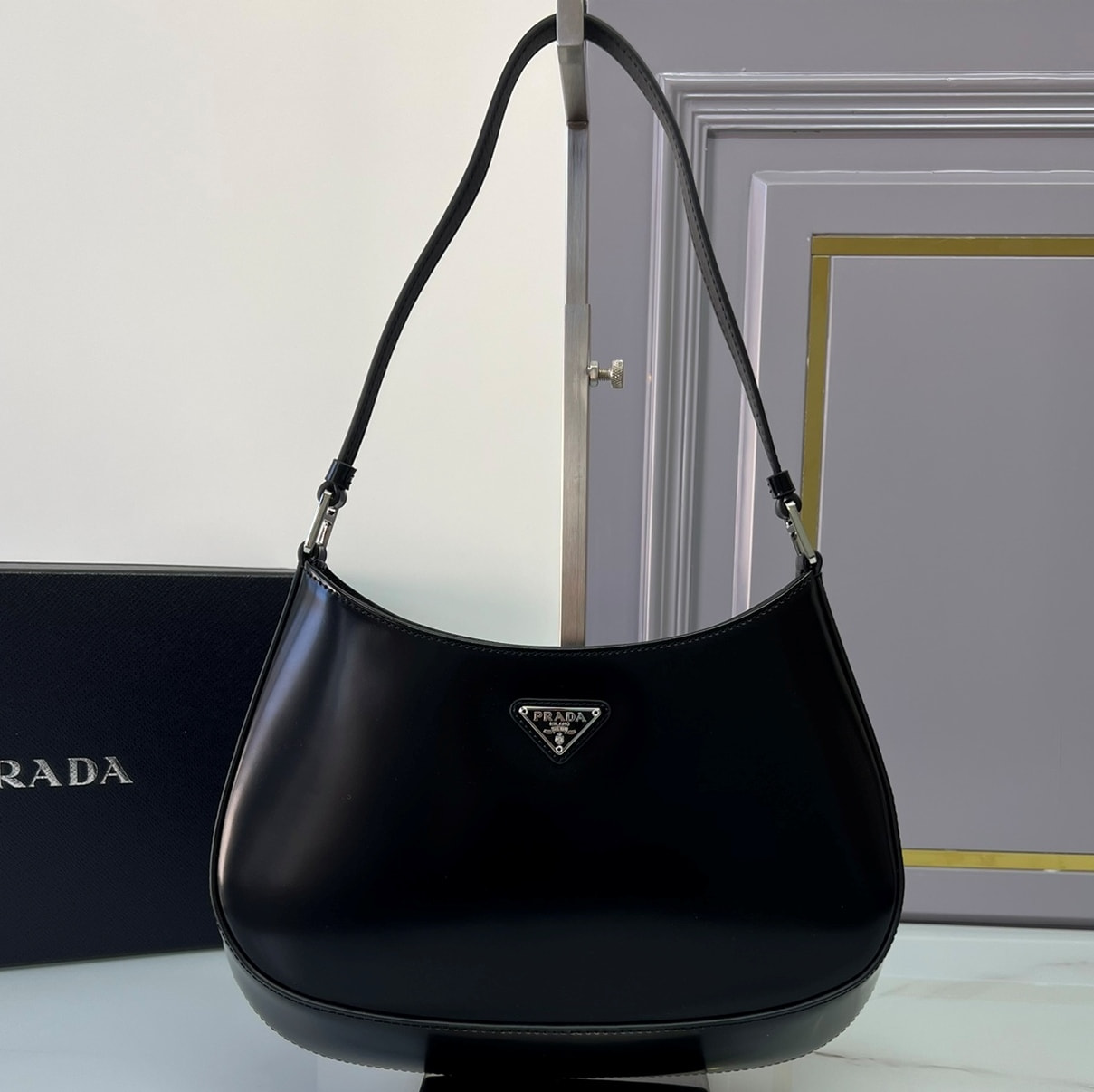       RD Prada Cleo bag ()