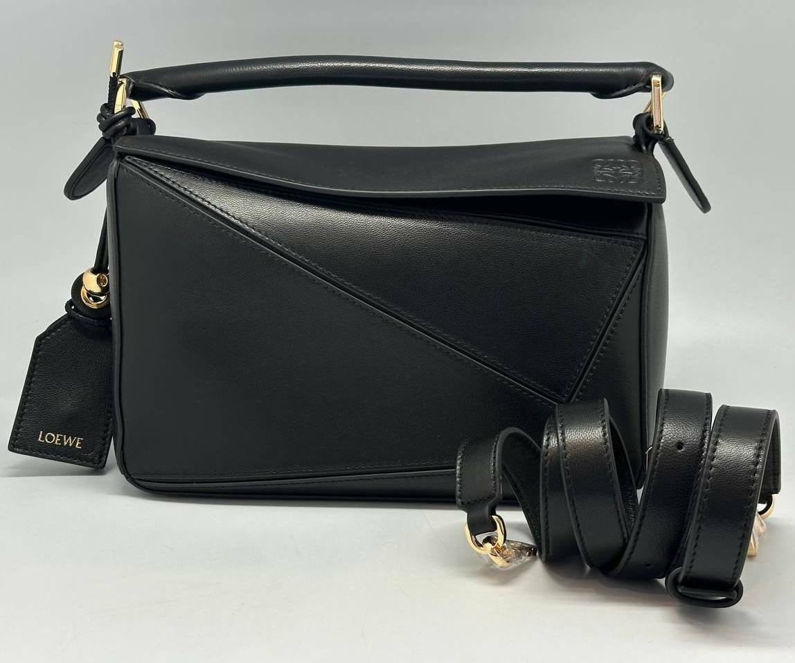 Сумка женская из натуральной кожи Loewe Puzzle Сумка женская из натуральной кожи Loewe Puzzle (фото)