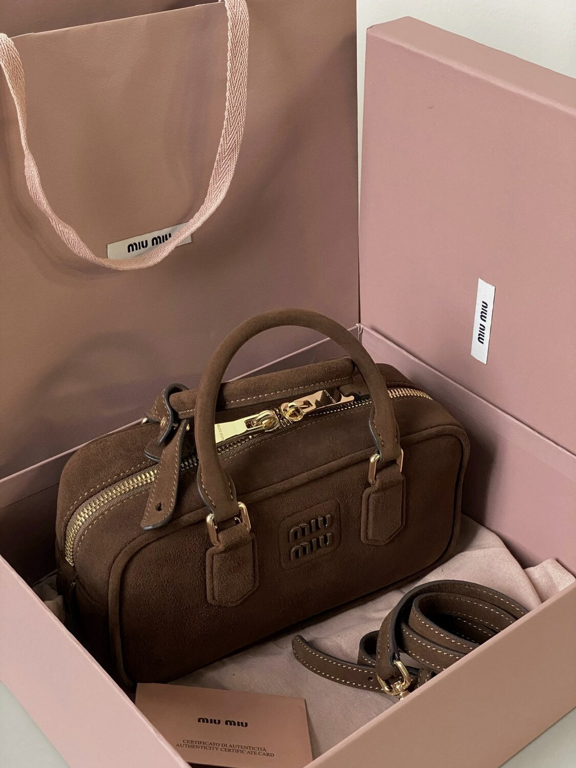 ������� ����� MIU MIU arcadie (����)