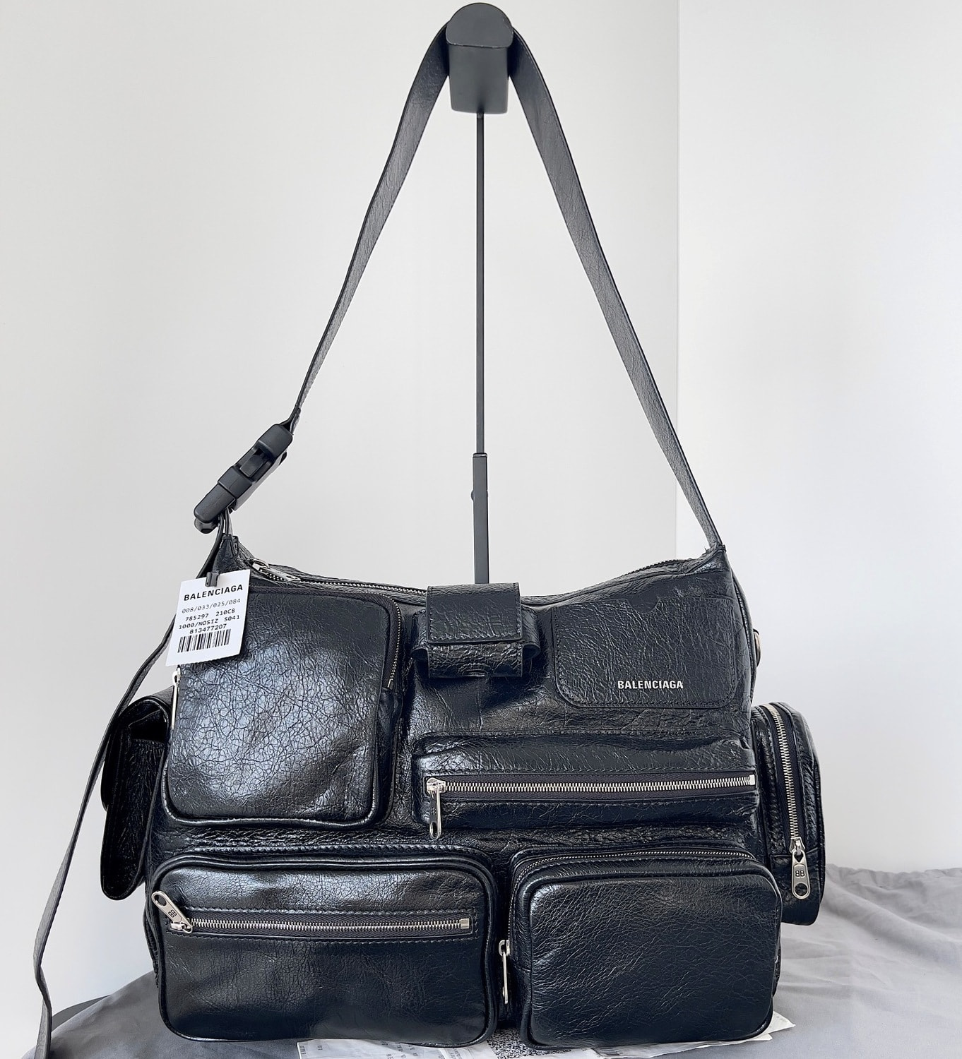 ������� ����� ������ ��L�N�I�G� SUPERBUSY (����)