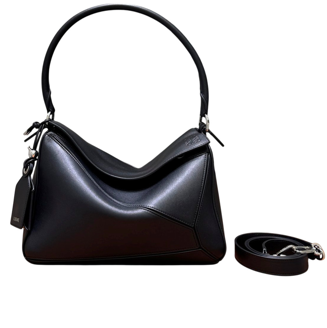 ����� ������� �� ����������� ���� Loewe Puzzle Featherlight (����)