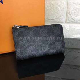 �������� L�UIS VUI���N ������ ��� ����� �� ������